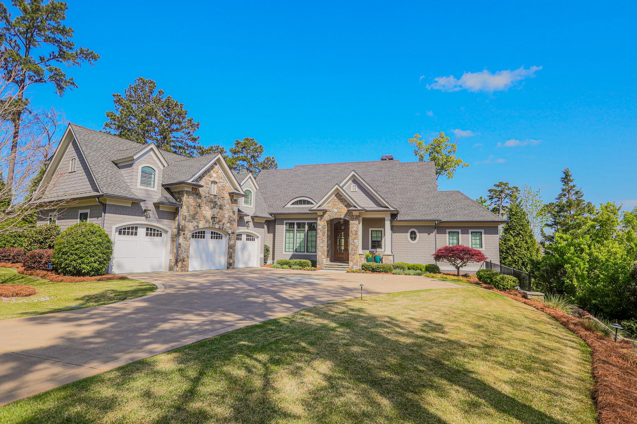 1240 ROSE CREEK image 4