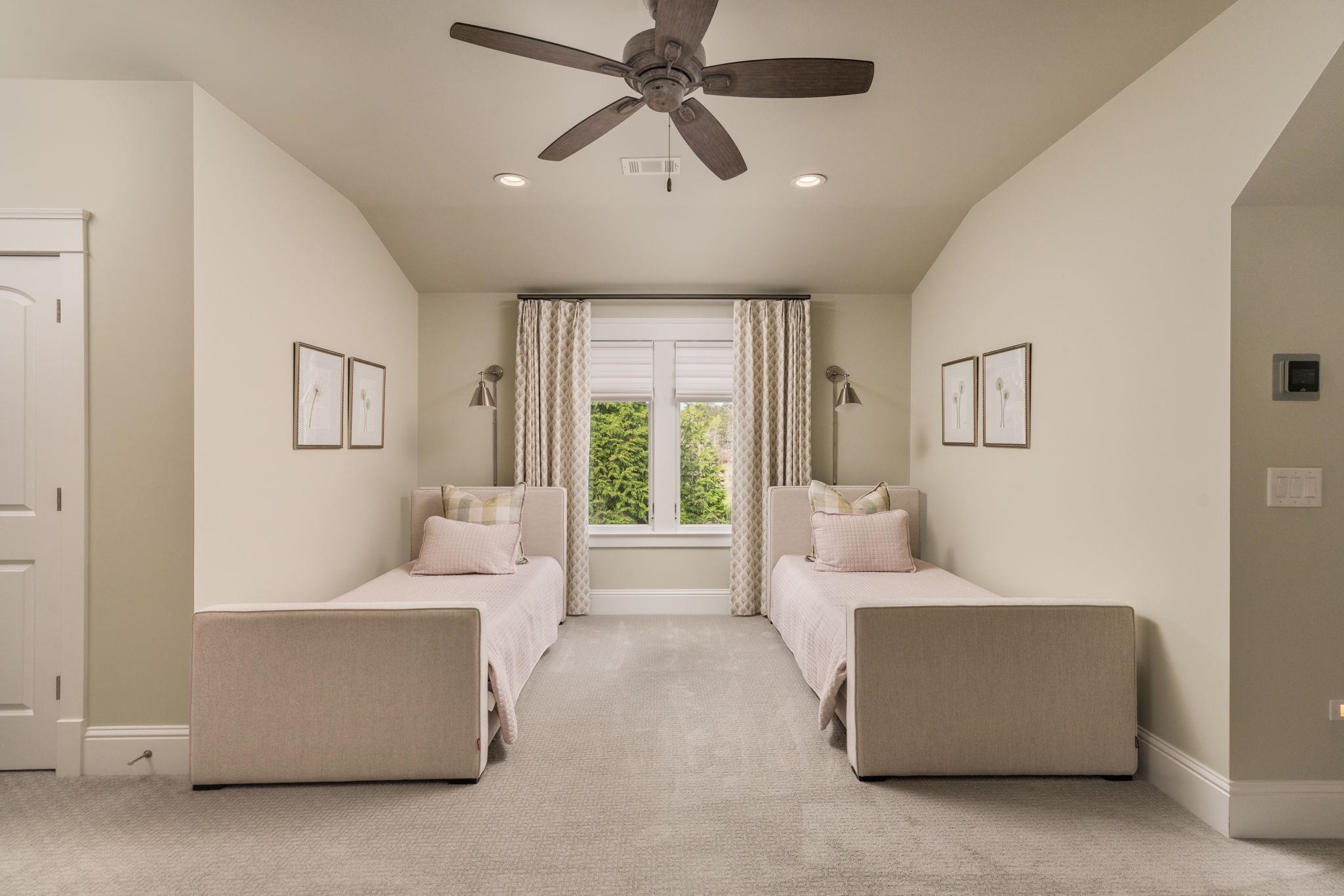 1240 ROSE CREEK image 37