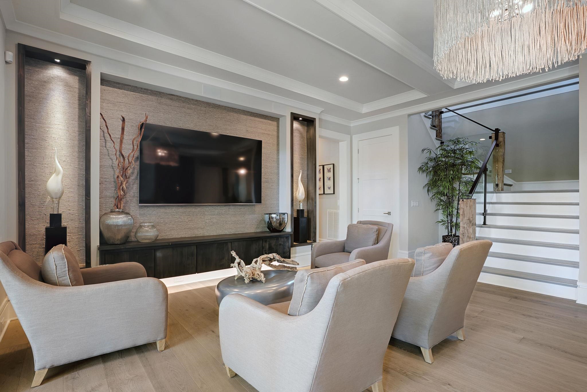 2051 SANDY FORD image 33