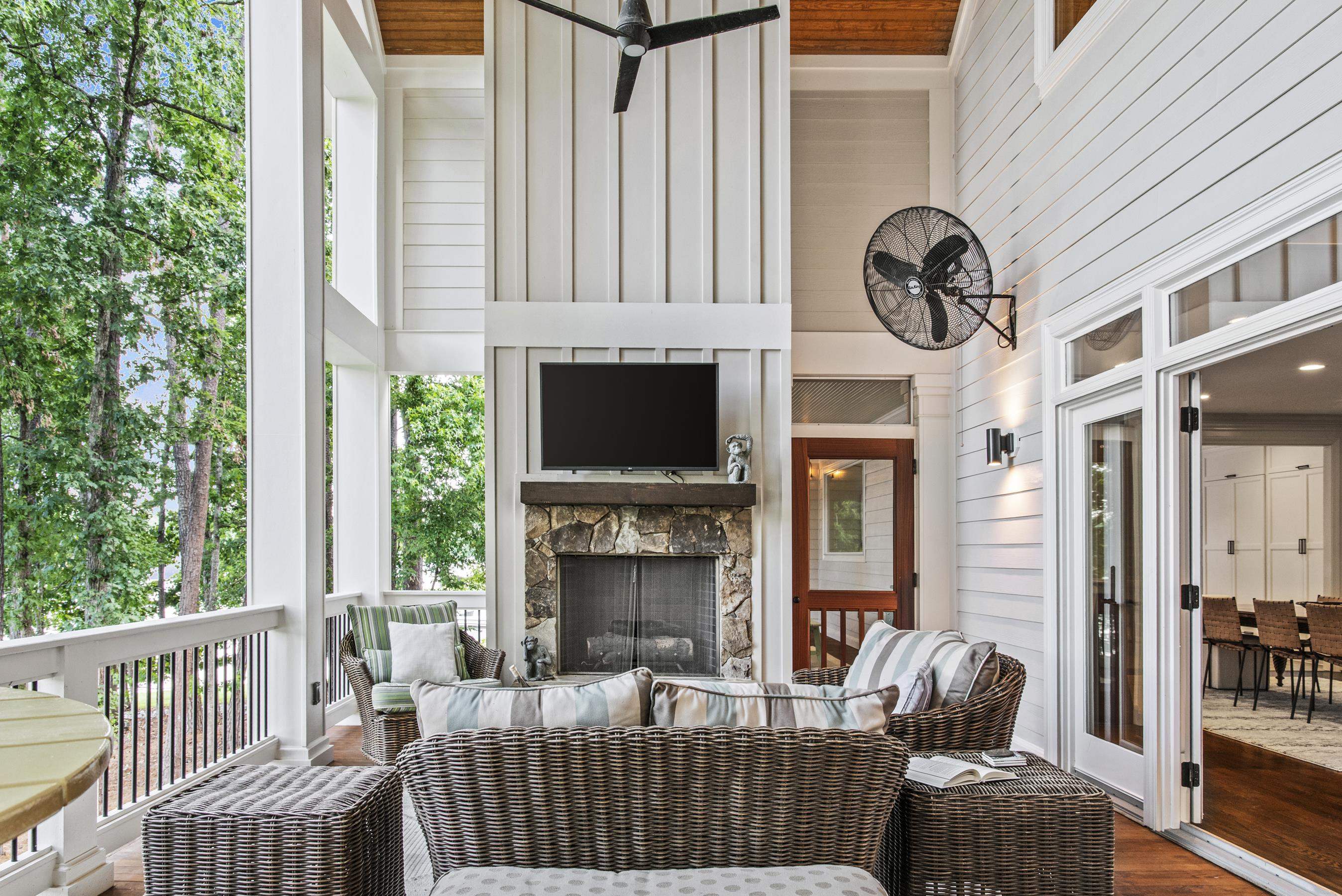 1030 SCOTT LOOP image 26