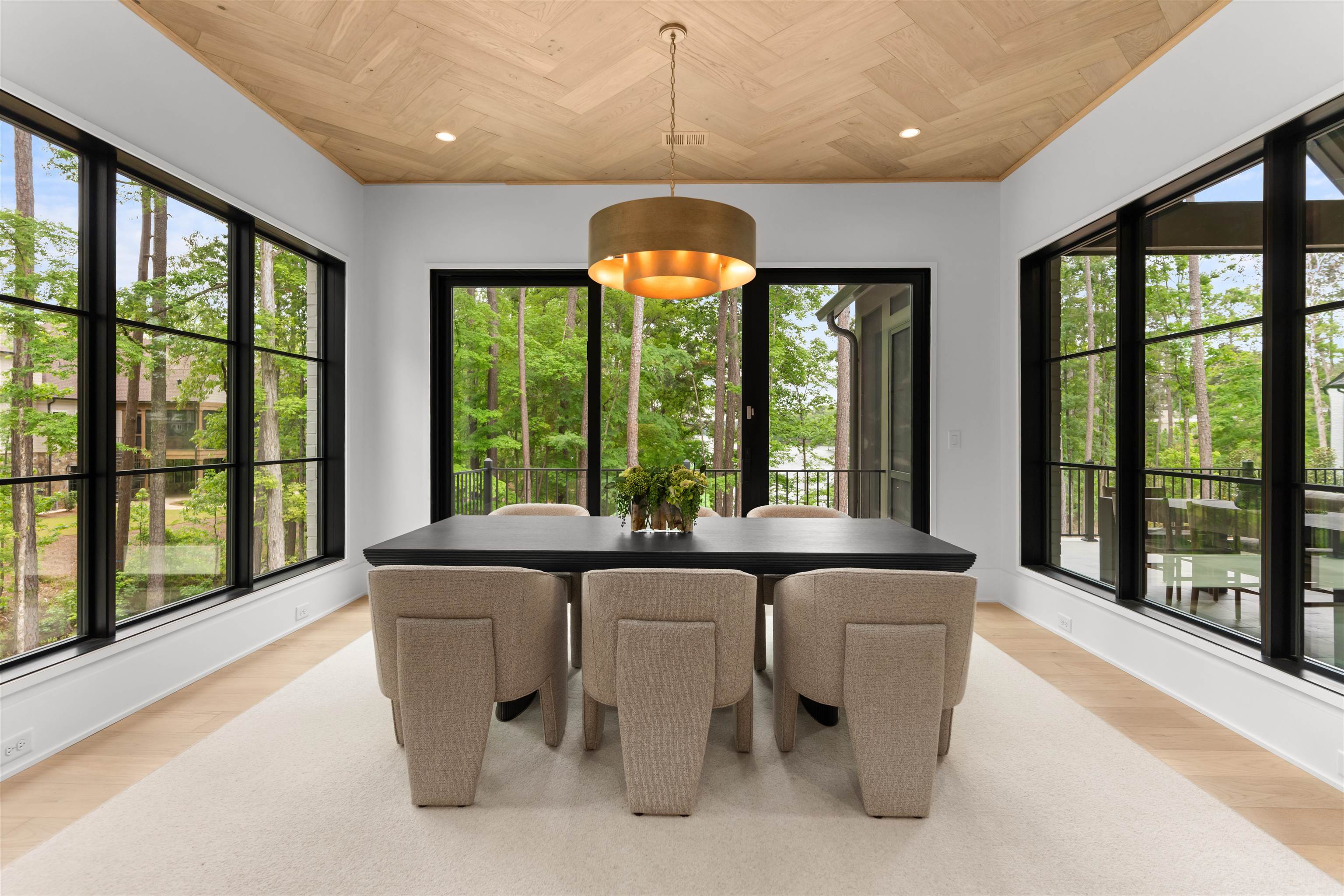 1216 FOX SQUIRREL DR image 17