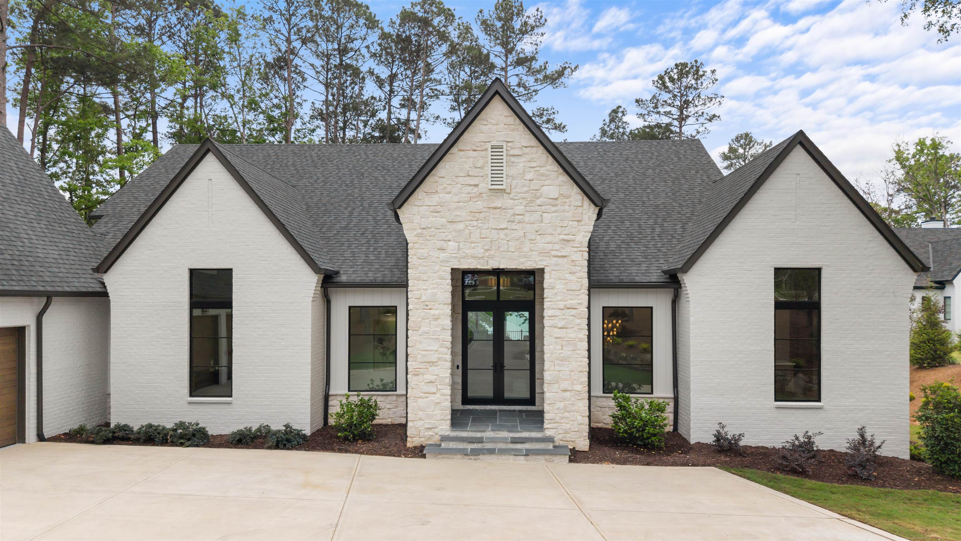 1216 FOX SQUIRREL DR image 6