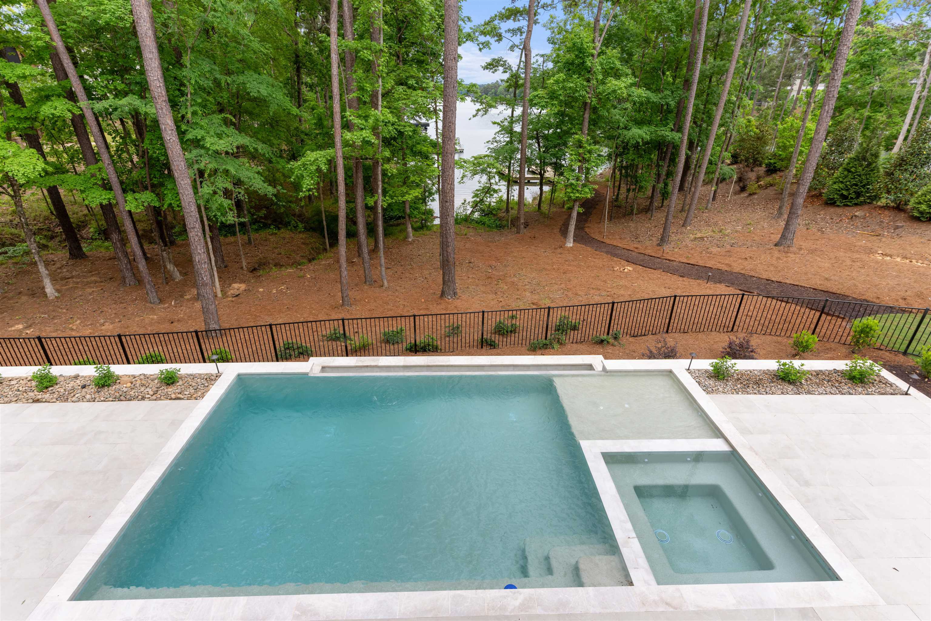 1216 FOX SQUIRREL DR image 65