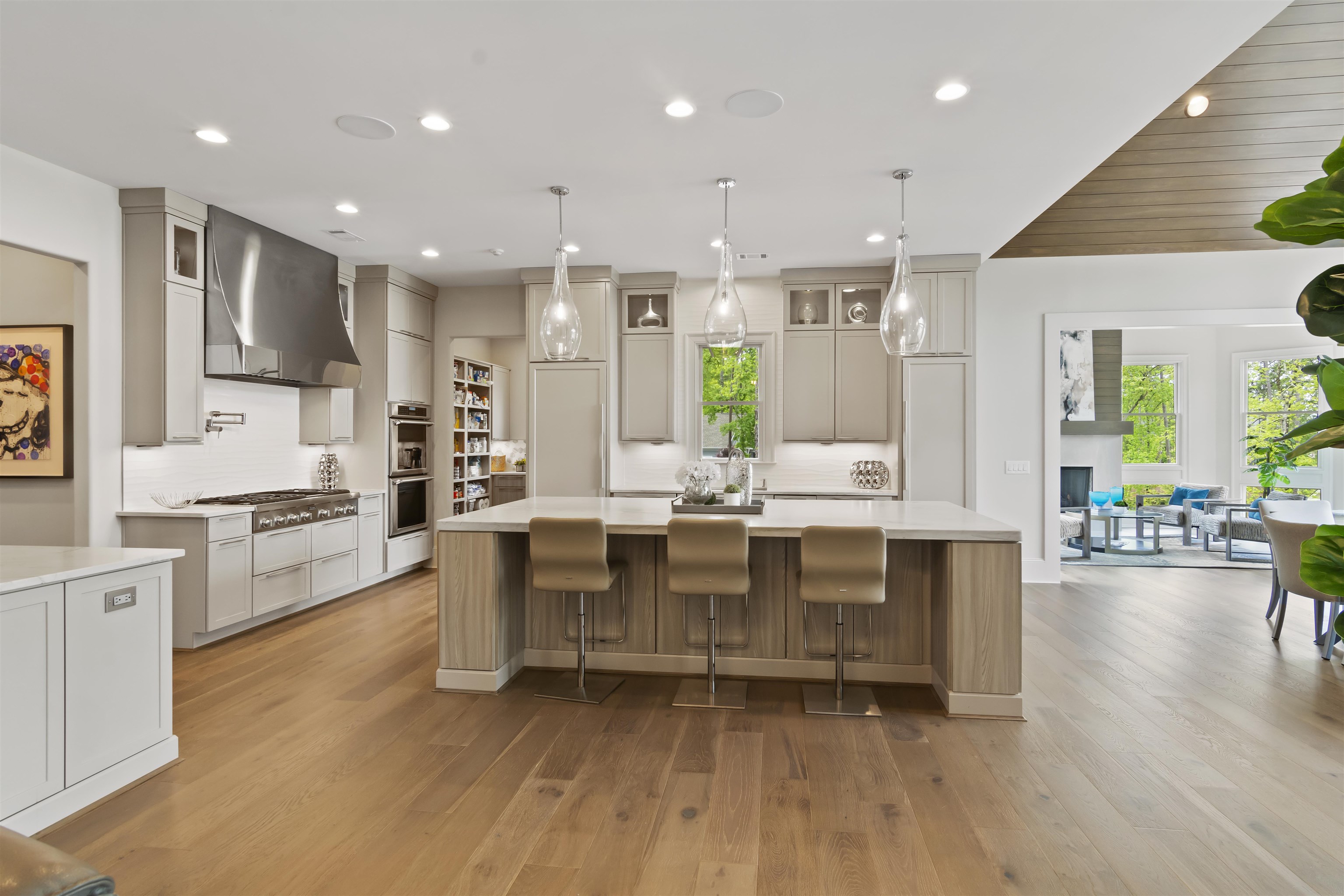 2751 LINGER LONGER DRIVE image 14