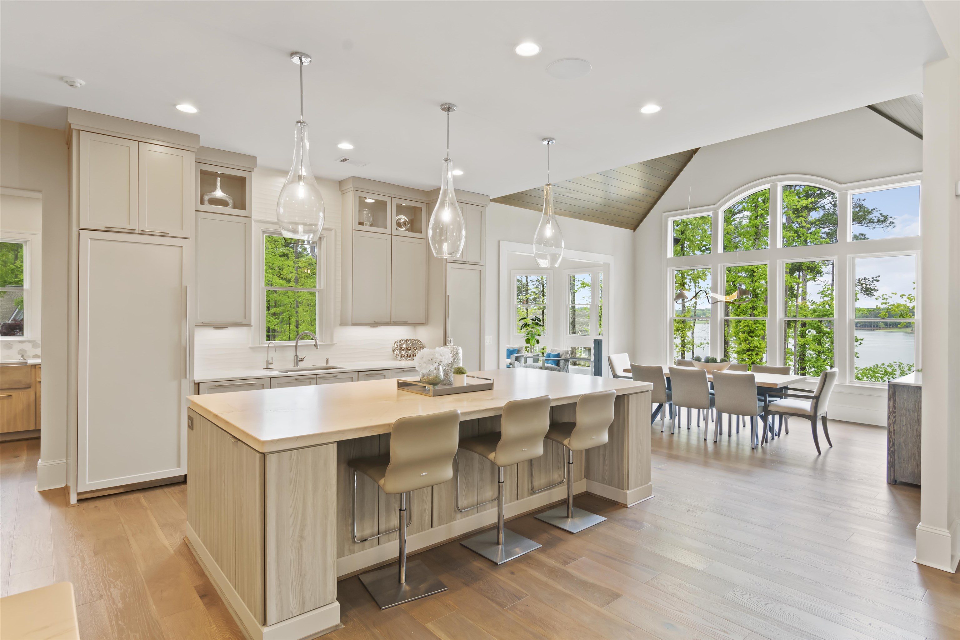 2751 LINGER LONGER DRIVE image 16