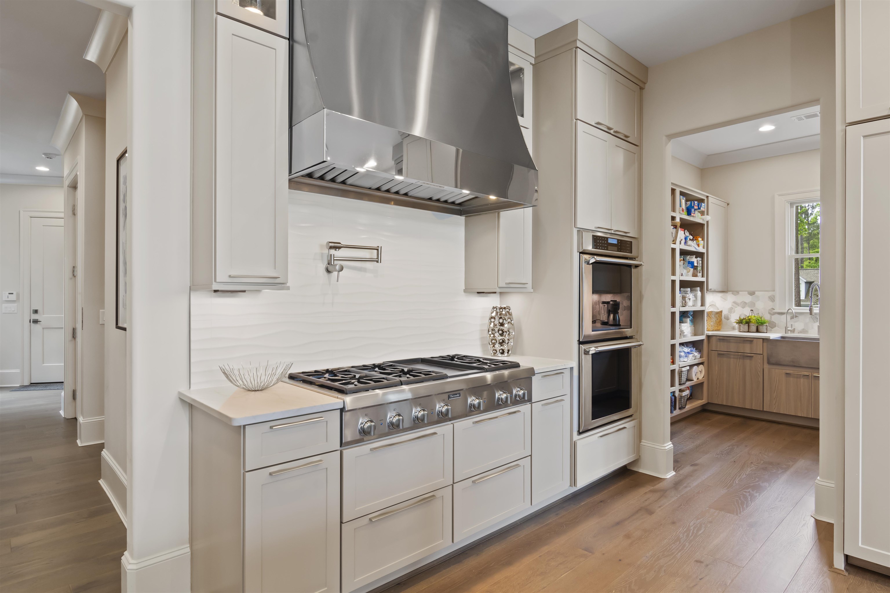 2751 LINGER LONGER DRIVE image 18