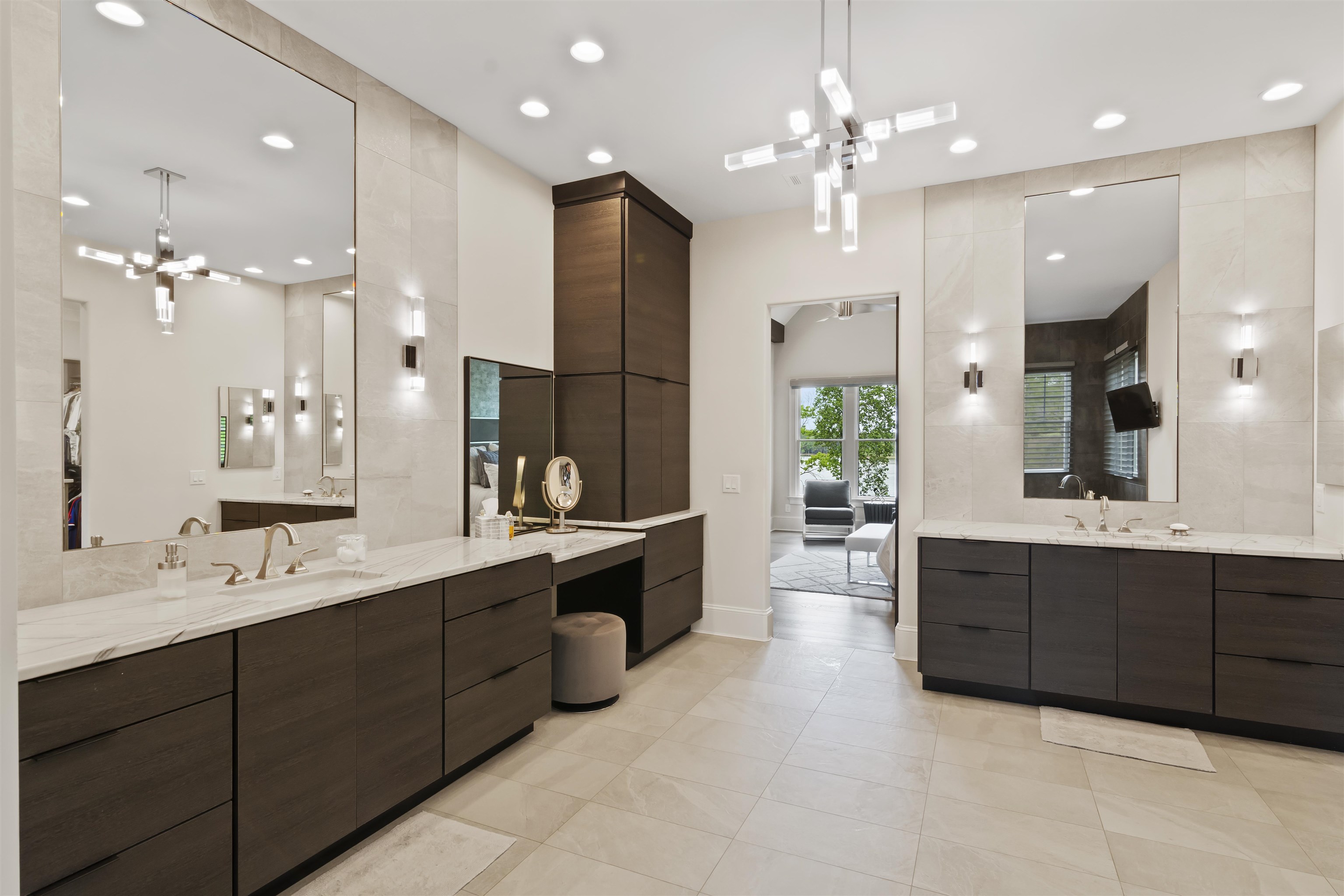 2751 LINGER LONGER DRIVE image 30
