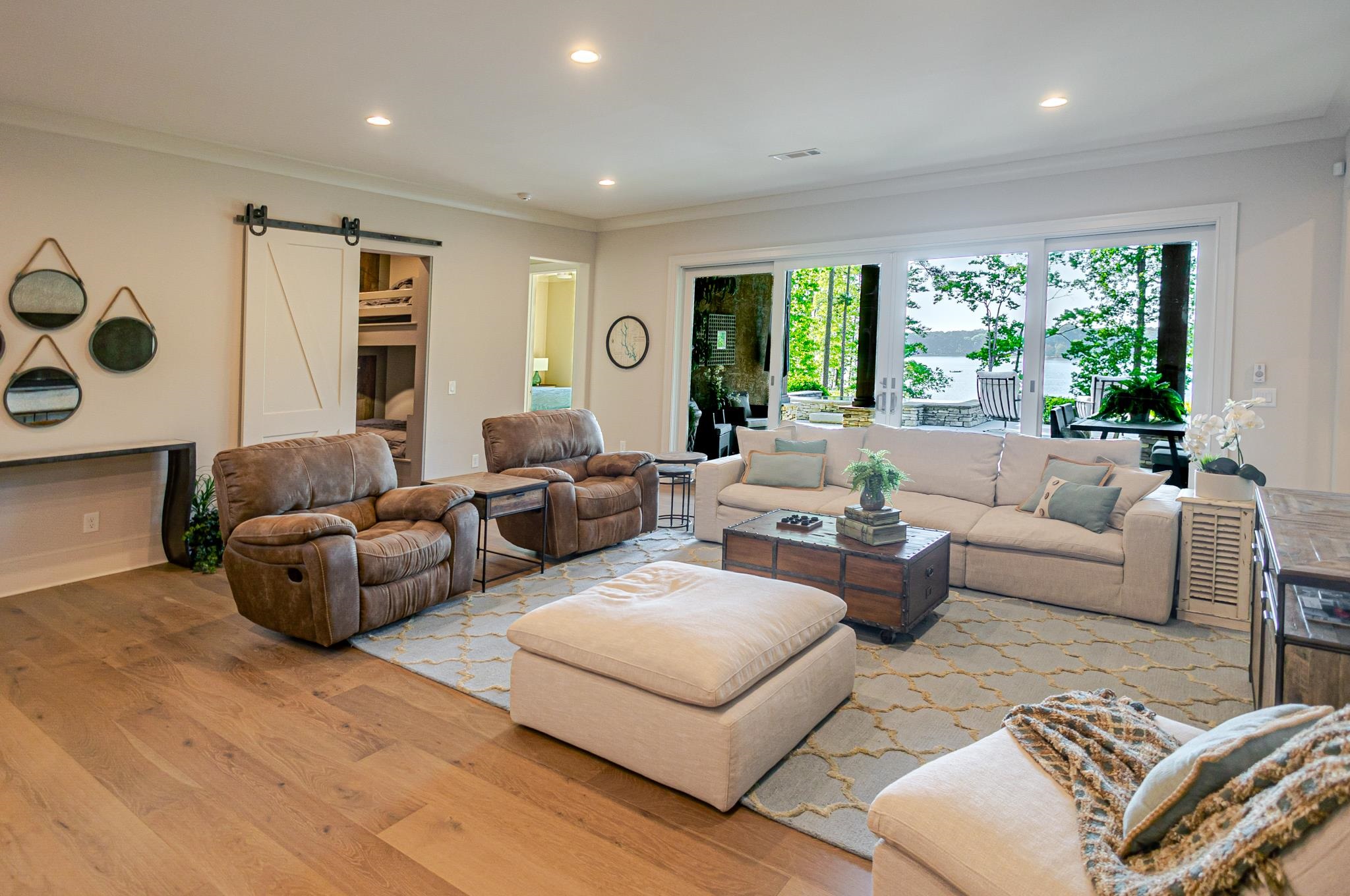 2751 LINGER LONGER DRIVE image 39