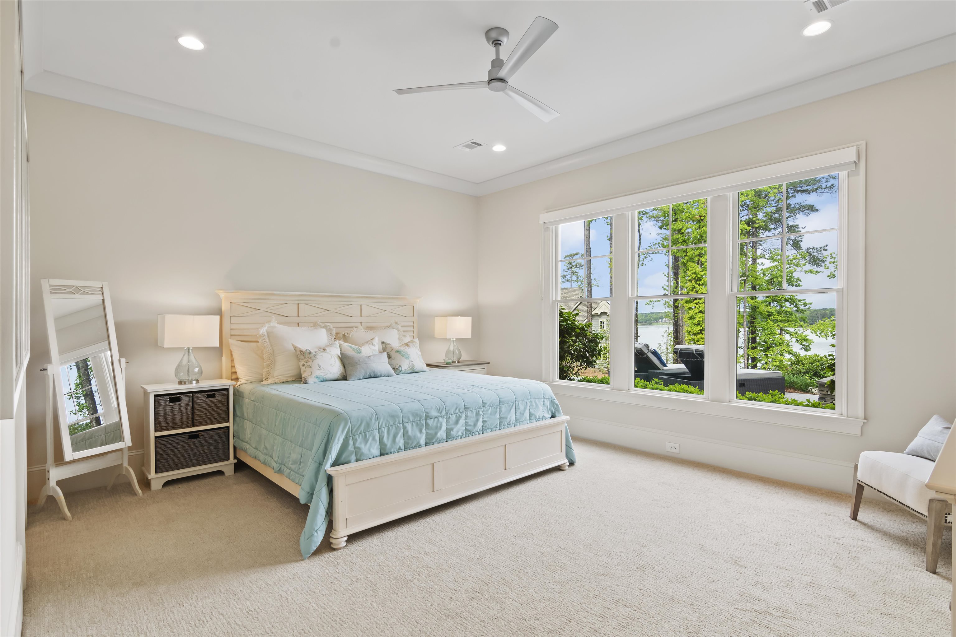 2751 LINGER LONGER DRIVE image 44