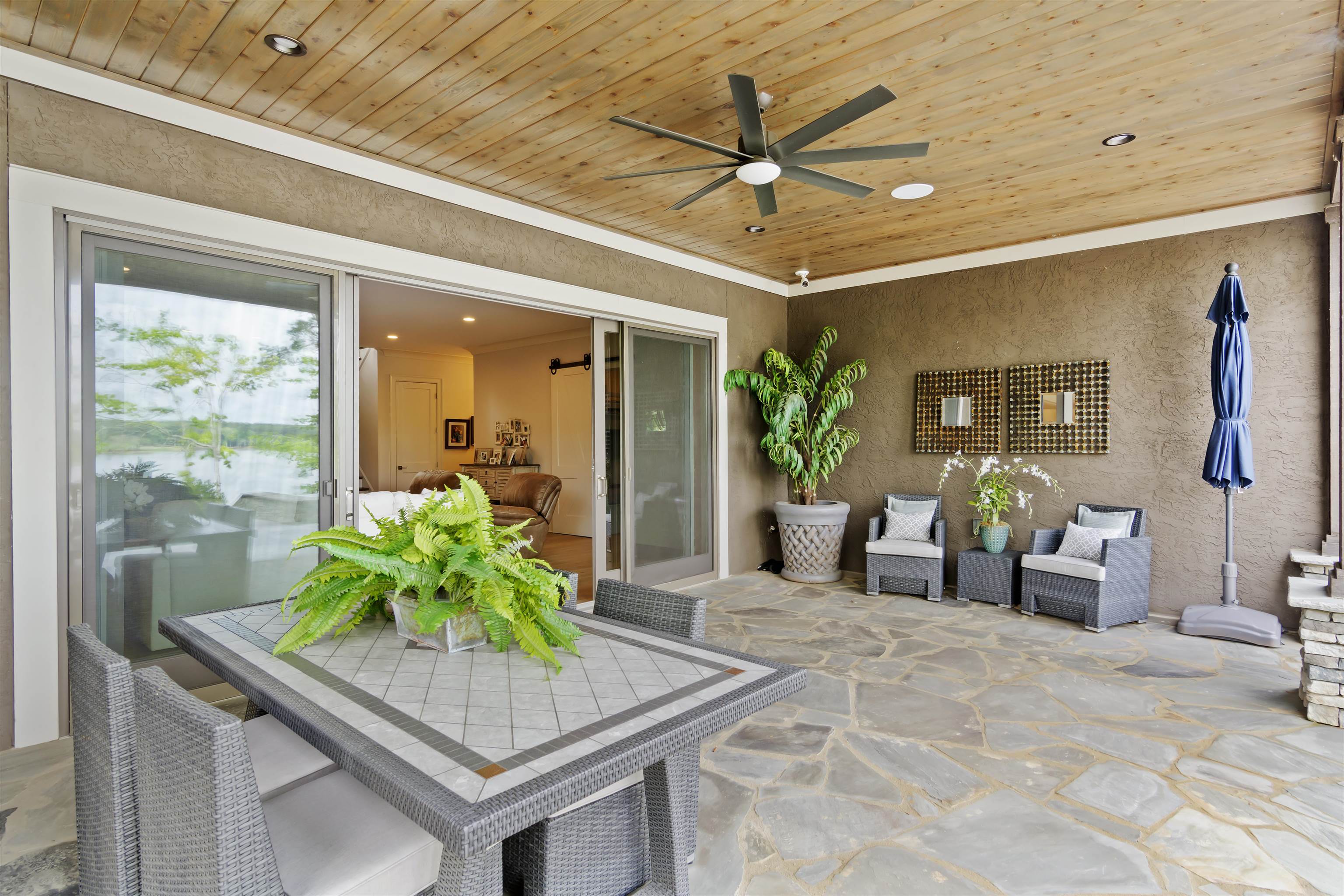 2751 LINGER LONGER DRIVE image 56