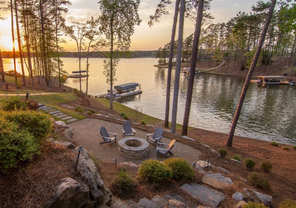 2751 LINGER LONGER DRIVE image 60