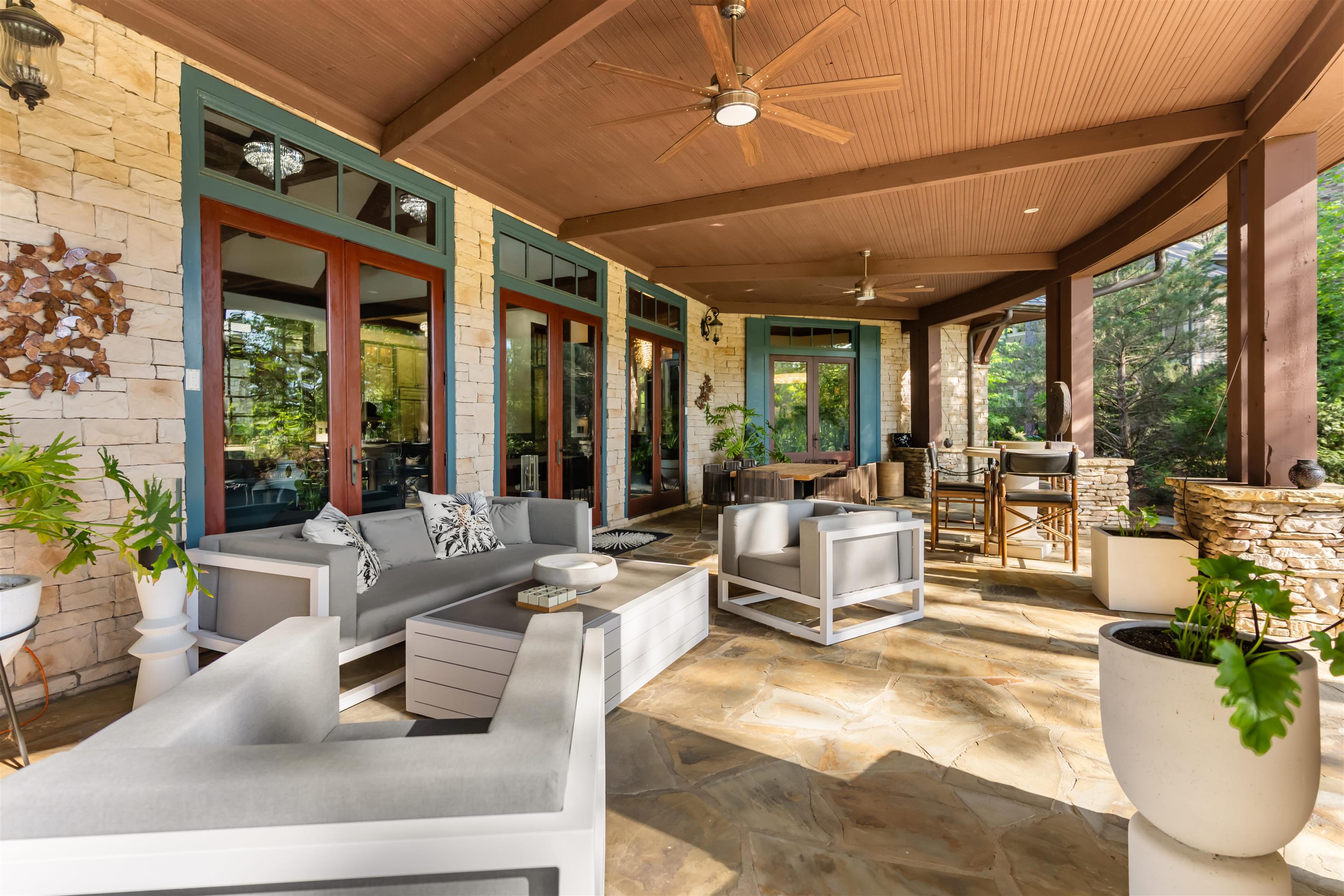 1090 SPRING CREEK image 37