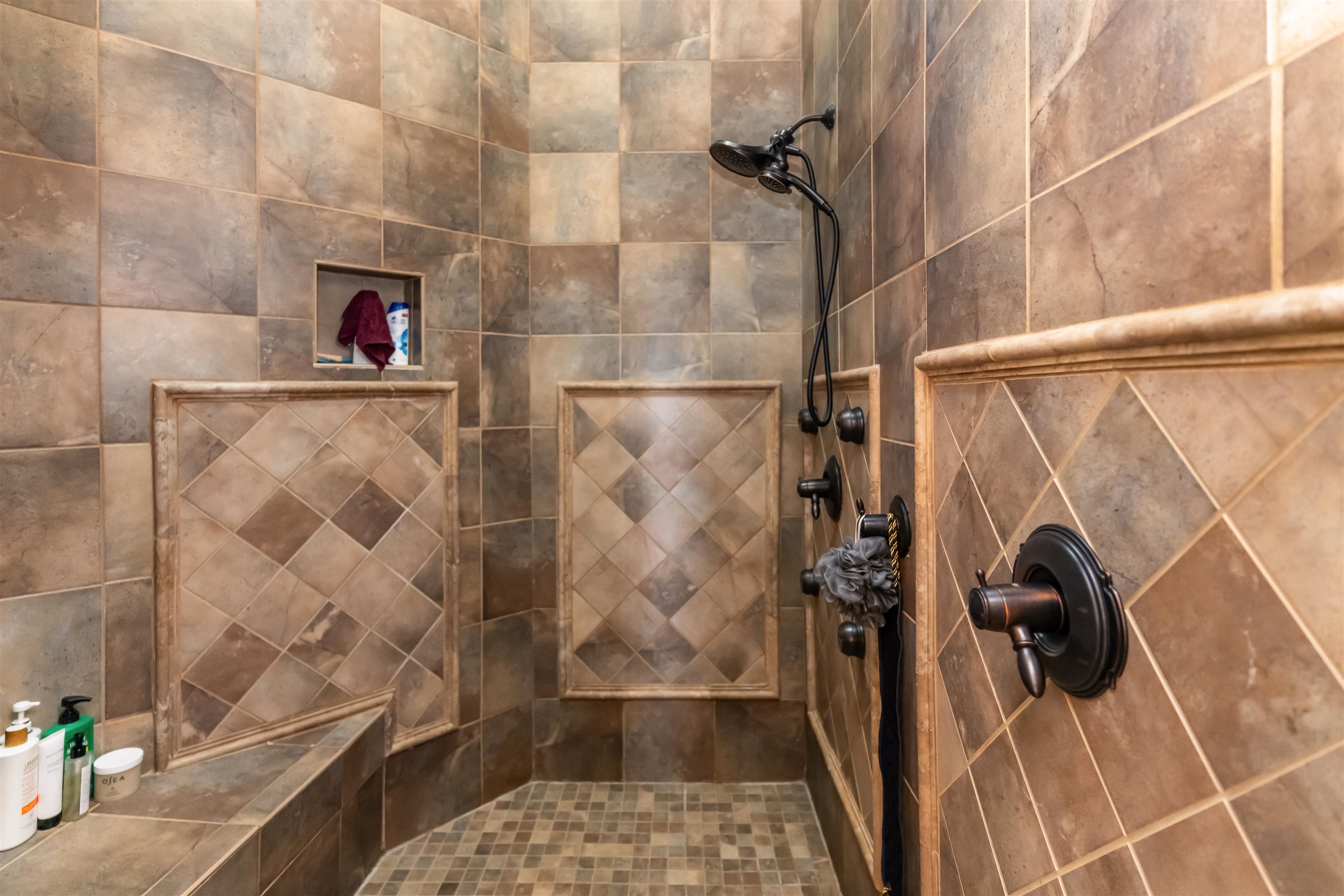 1090 SPRING CREEK image 52