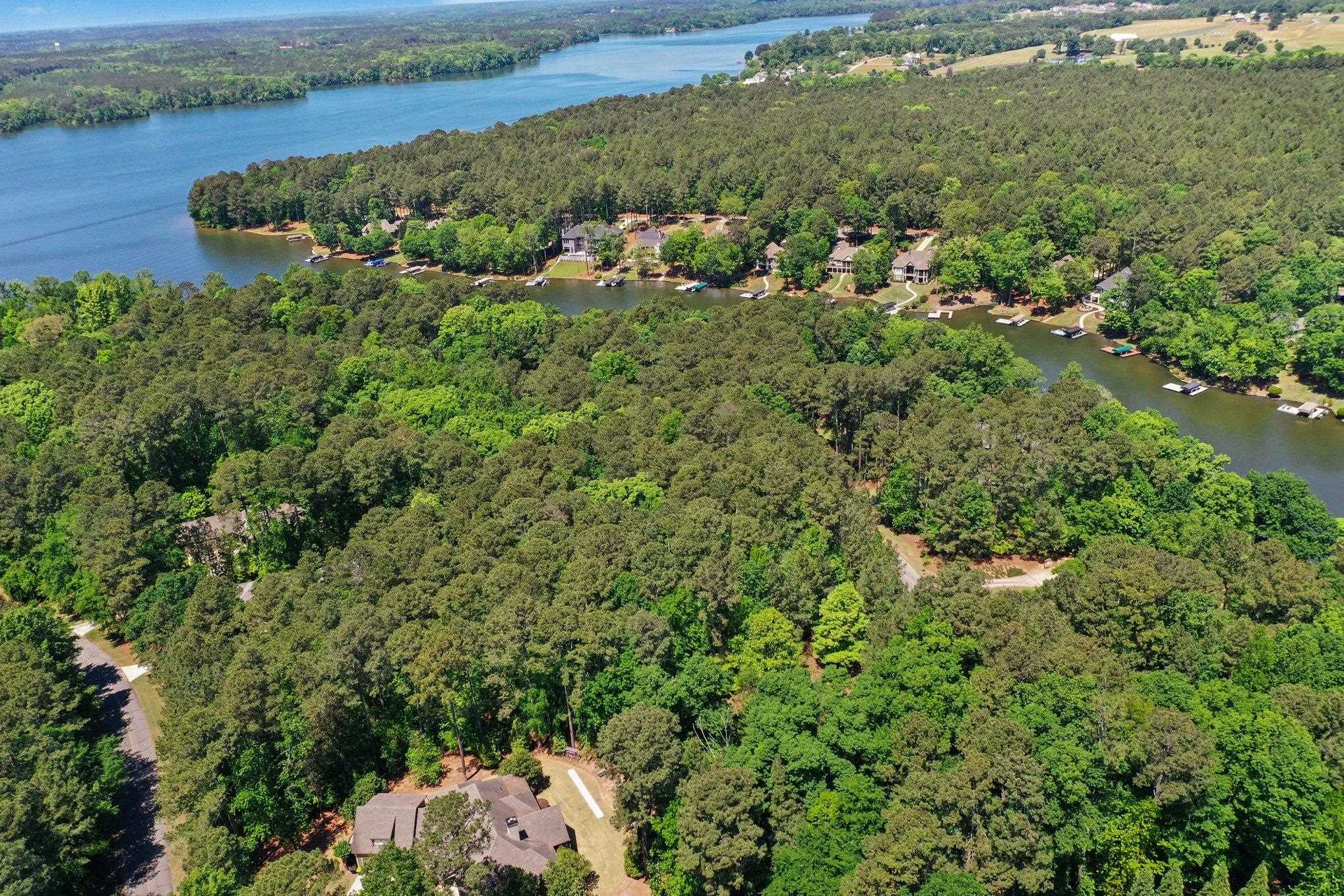 1490 Snug Harbor Drive image 12