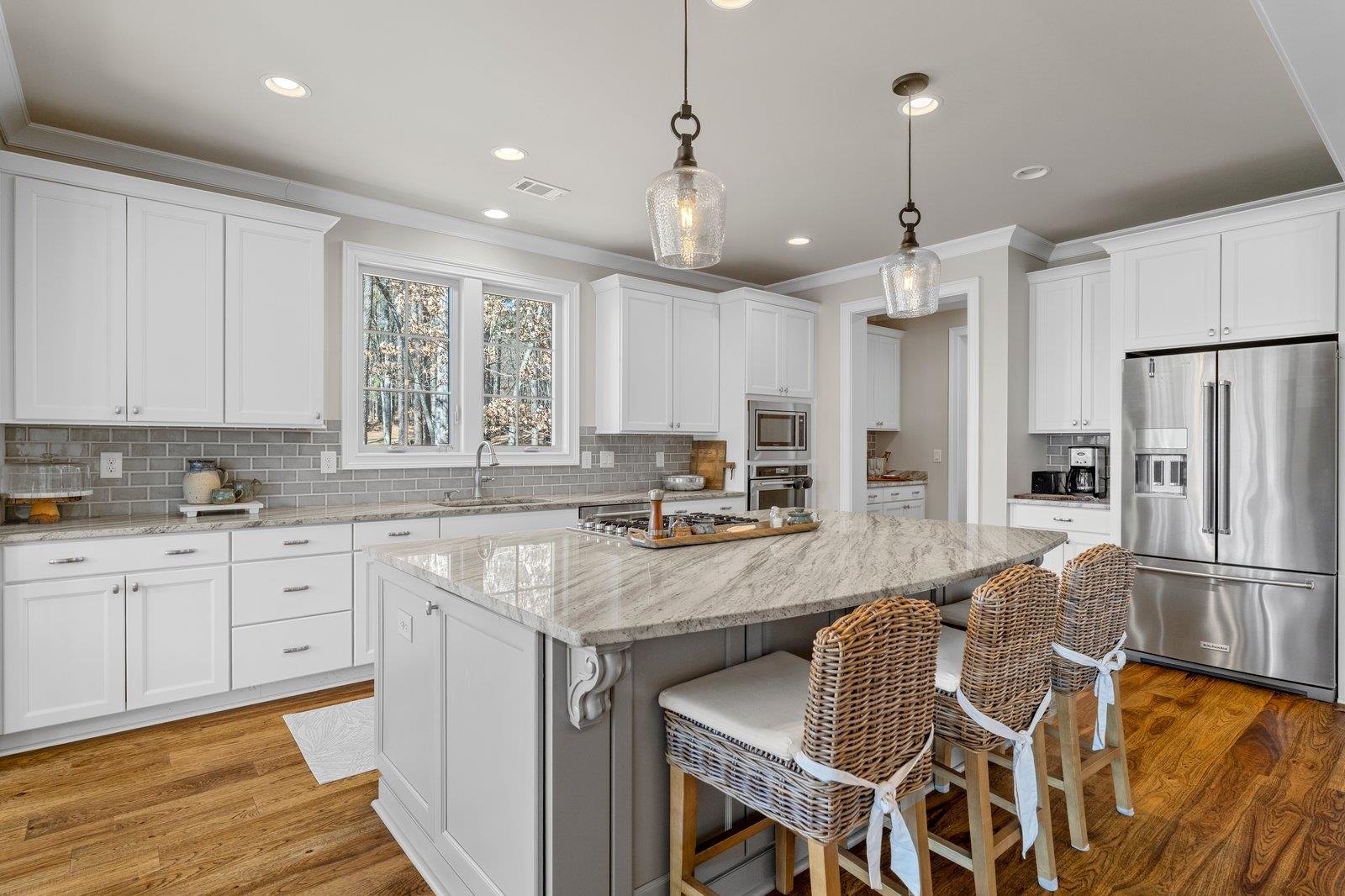 1170 PALOMA DRIVE image 11