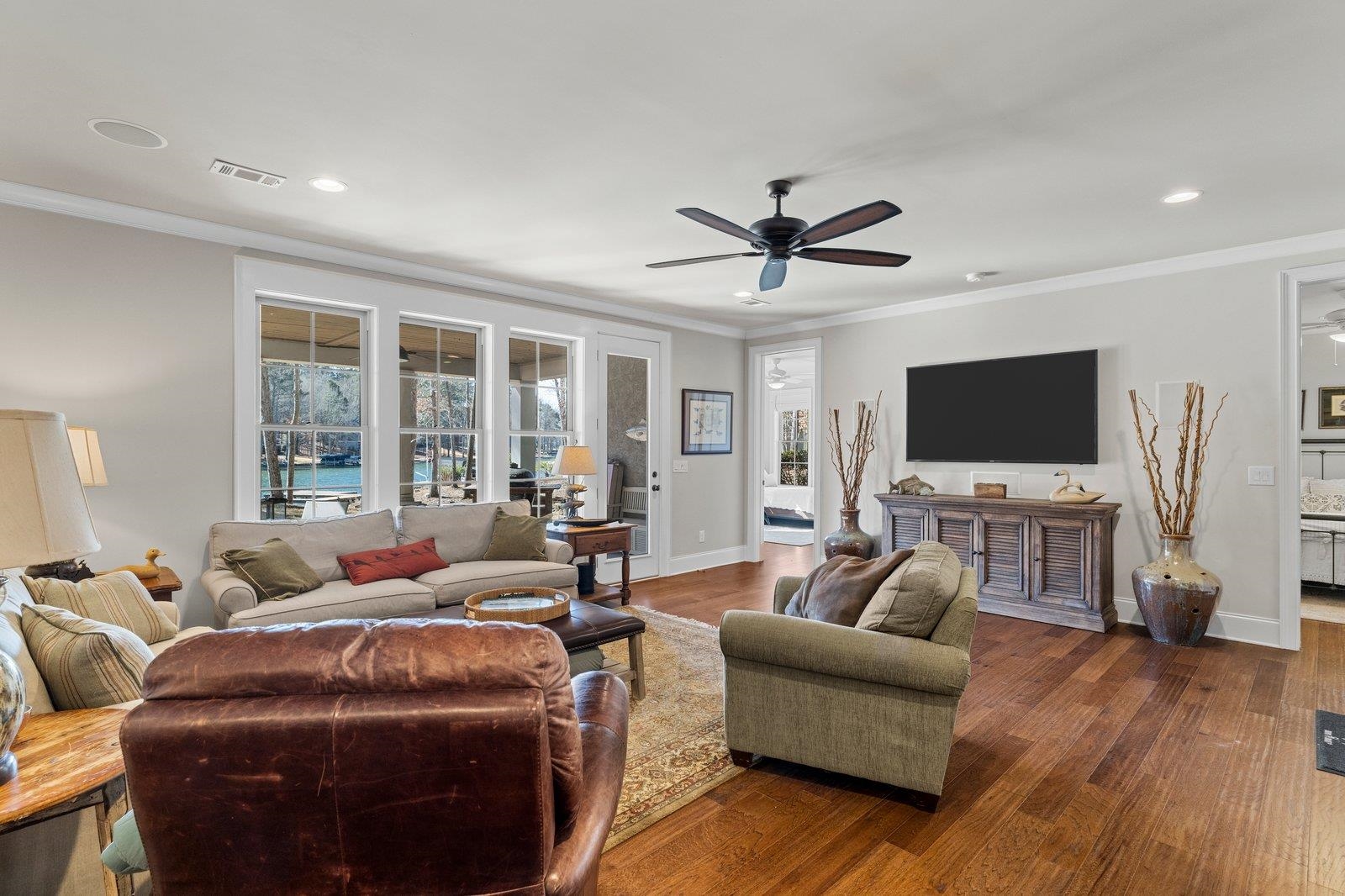 1170 PALOMA DRIVE image 36