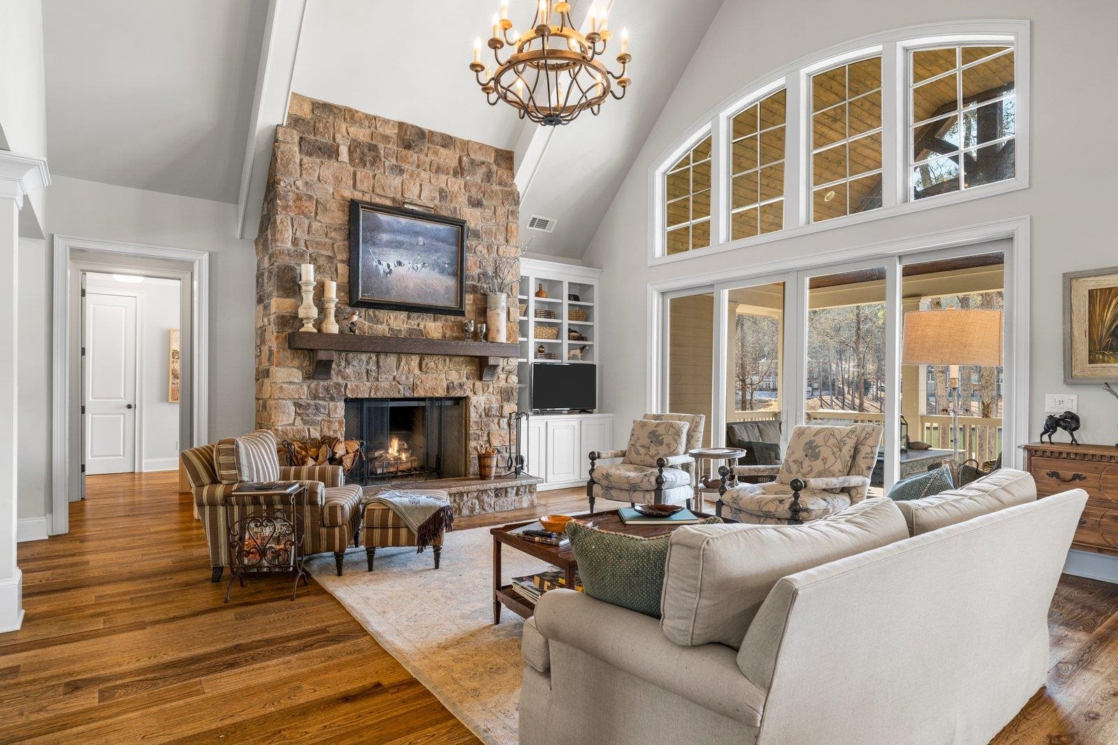 1170 PALOMA DRIVE image 8