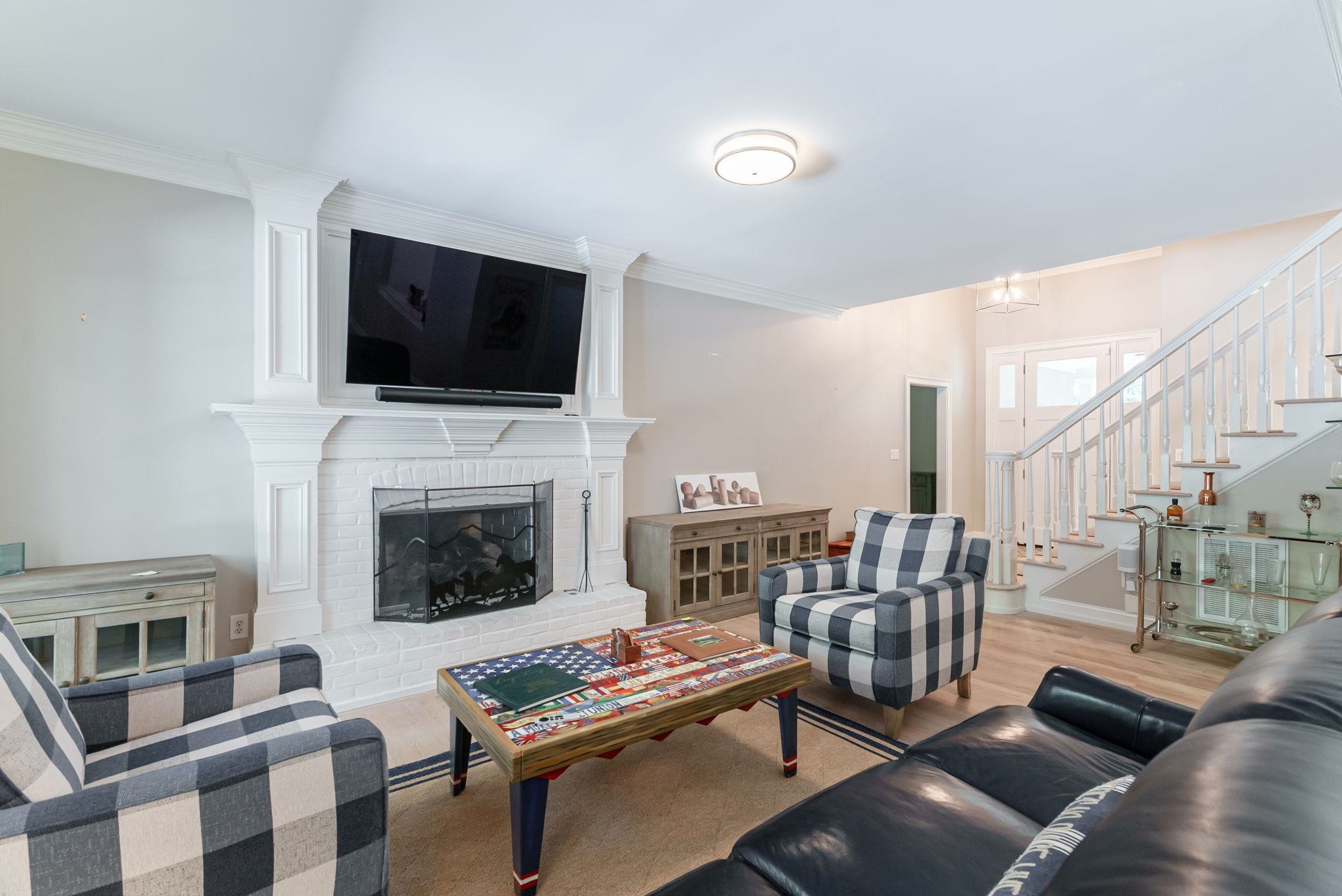 1101 CLUB COVE DRIVE image 17