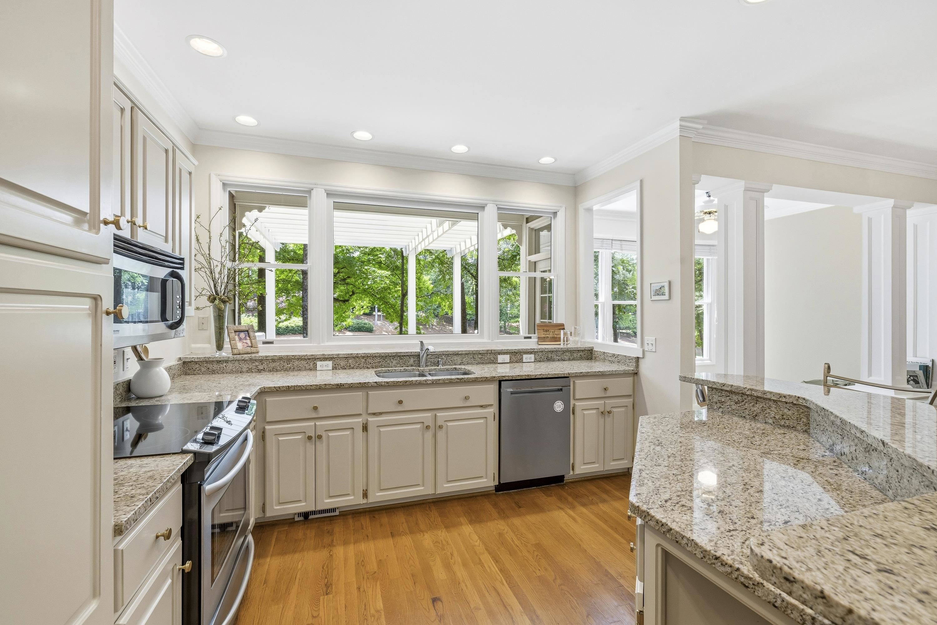1039 PLANTERS TRAIL image 30