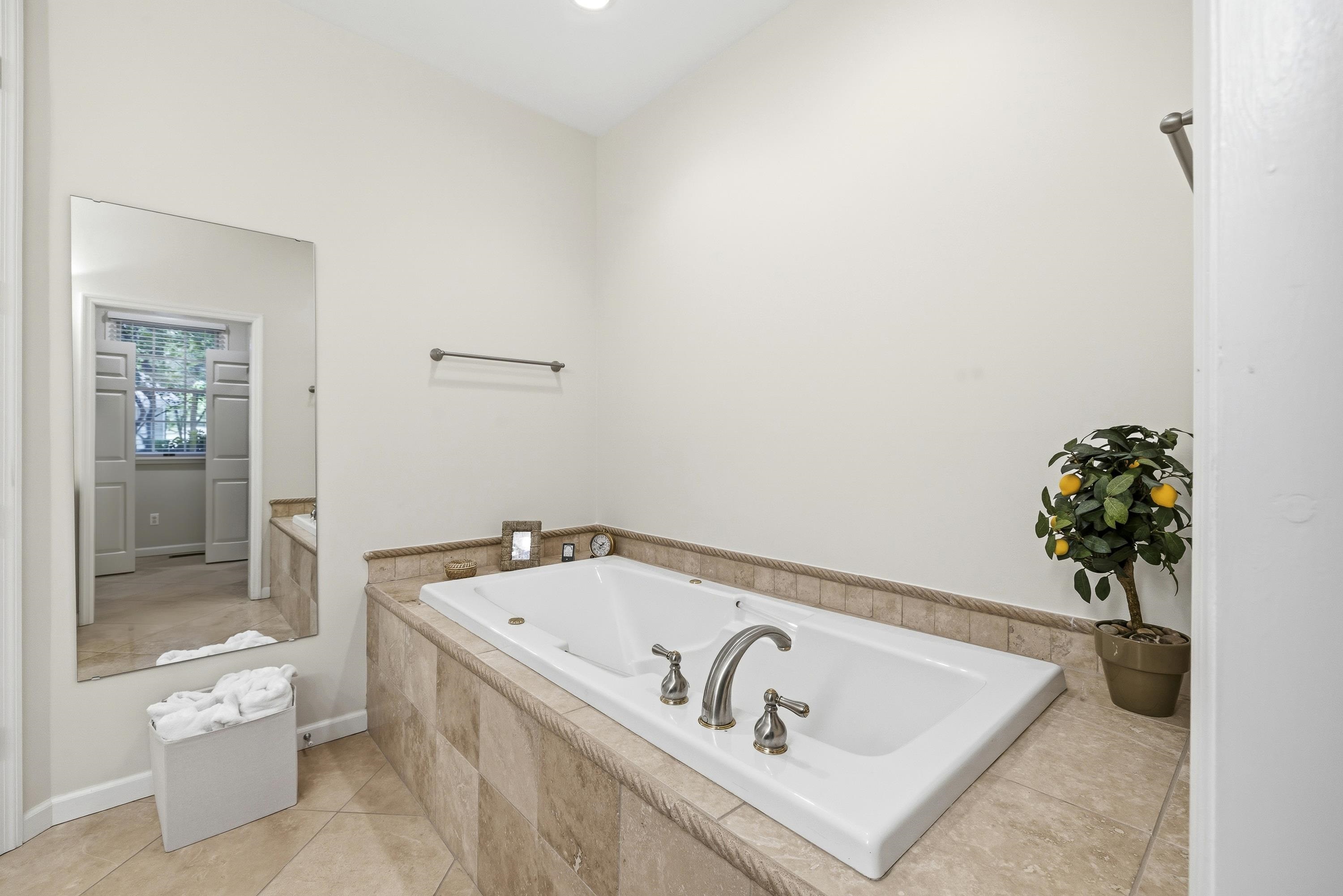 1039 PLANTERS TRAIL image 54