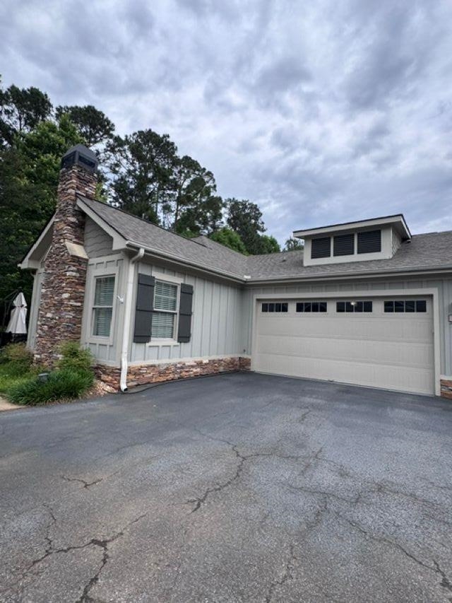 122 EDGEWOOD COURT image 2