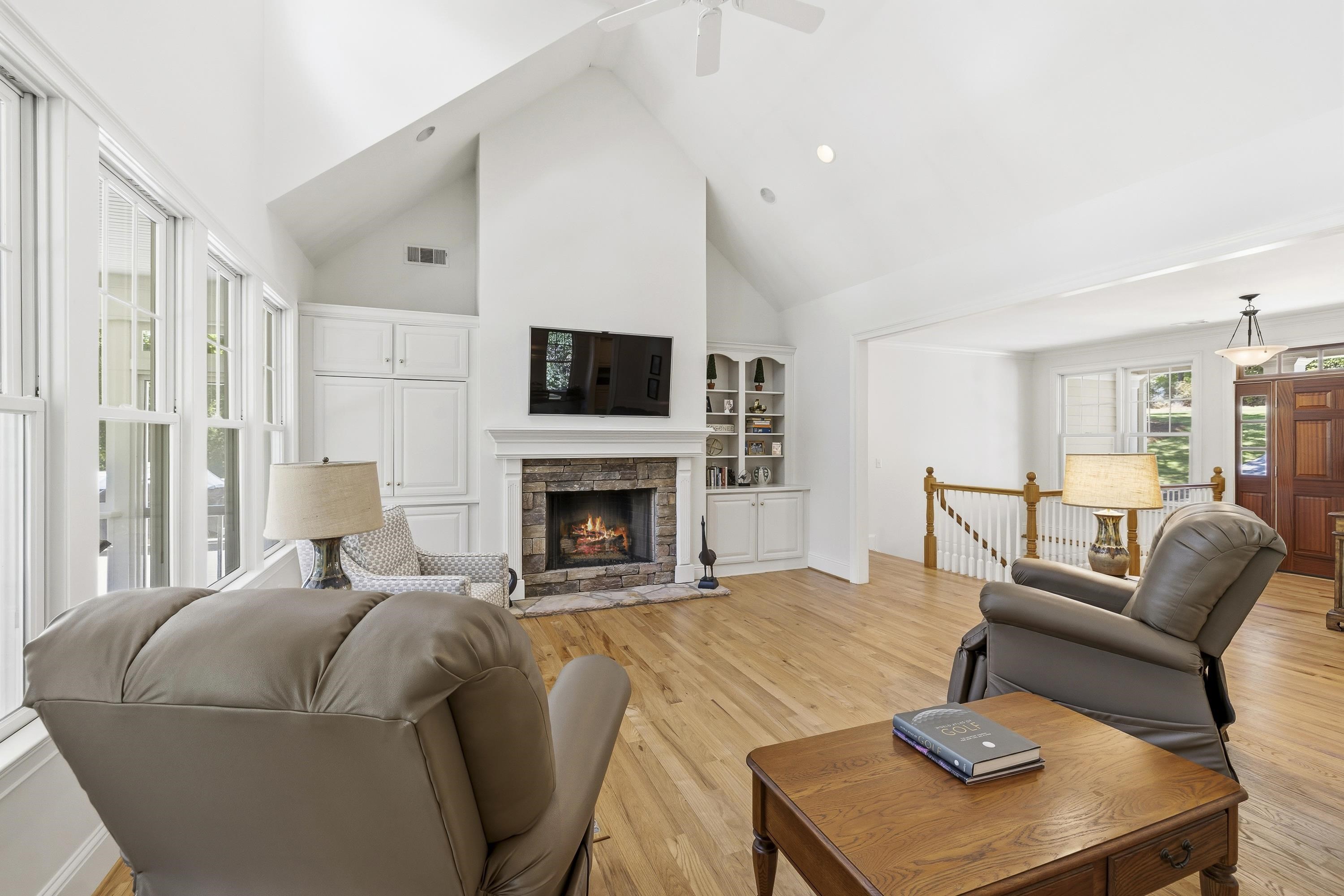 1010 HUBIES WAY image 14