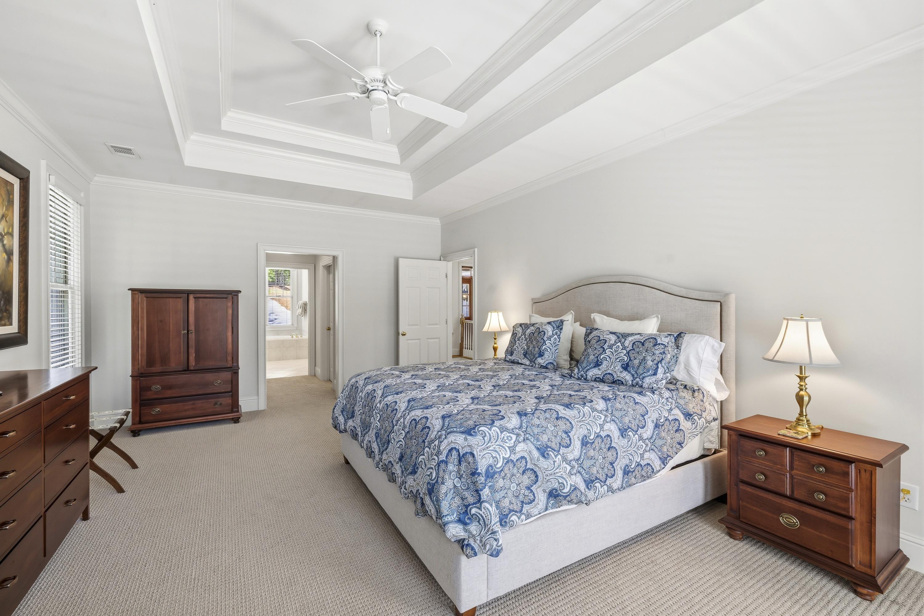 1010 HUBIES WAY image 28