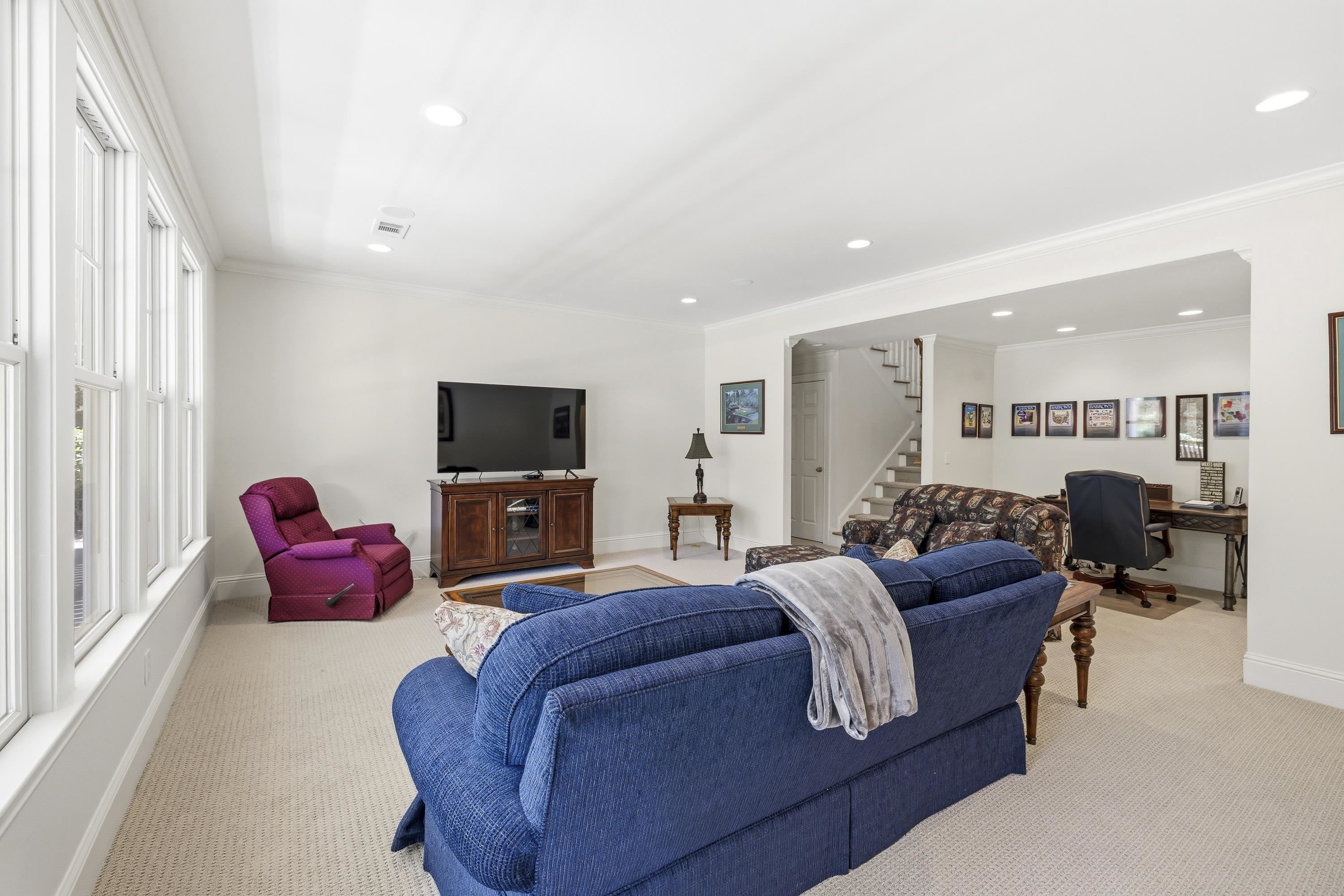 1010 HUBIES WAY image 42