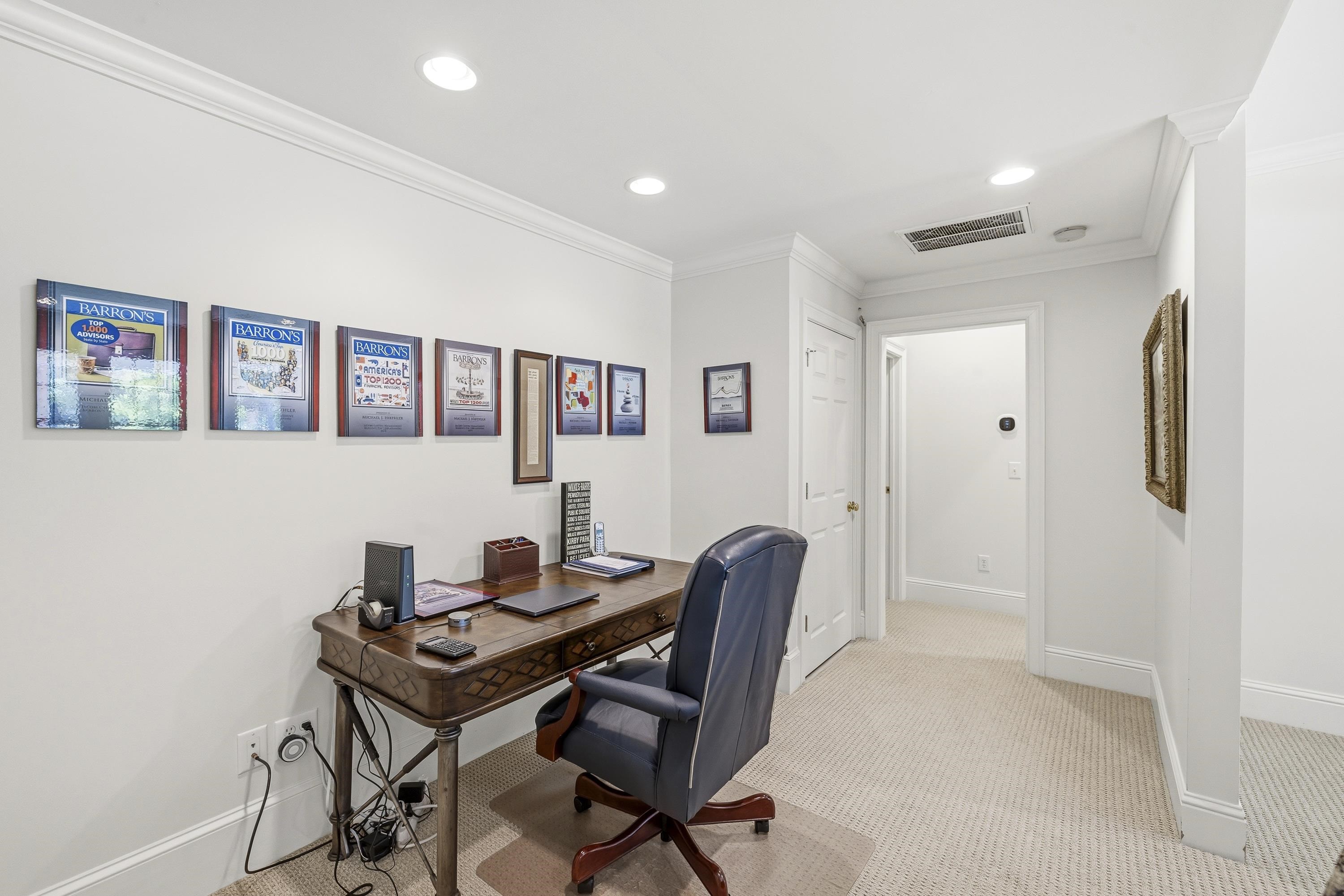 1010 HUBIES WAY image 43