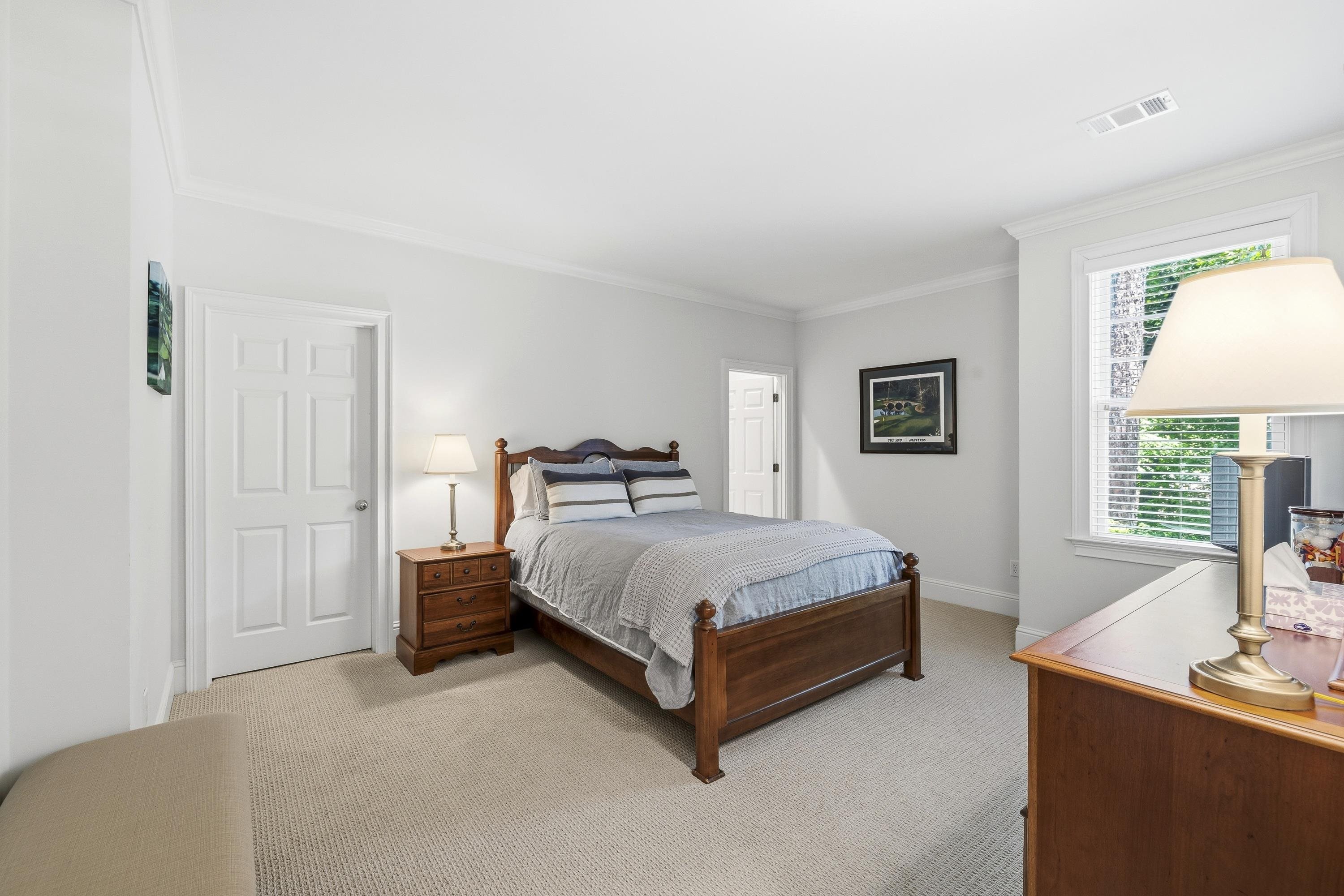 1010 HUBIES WAY image 49