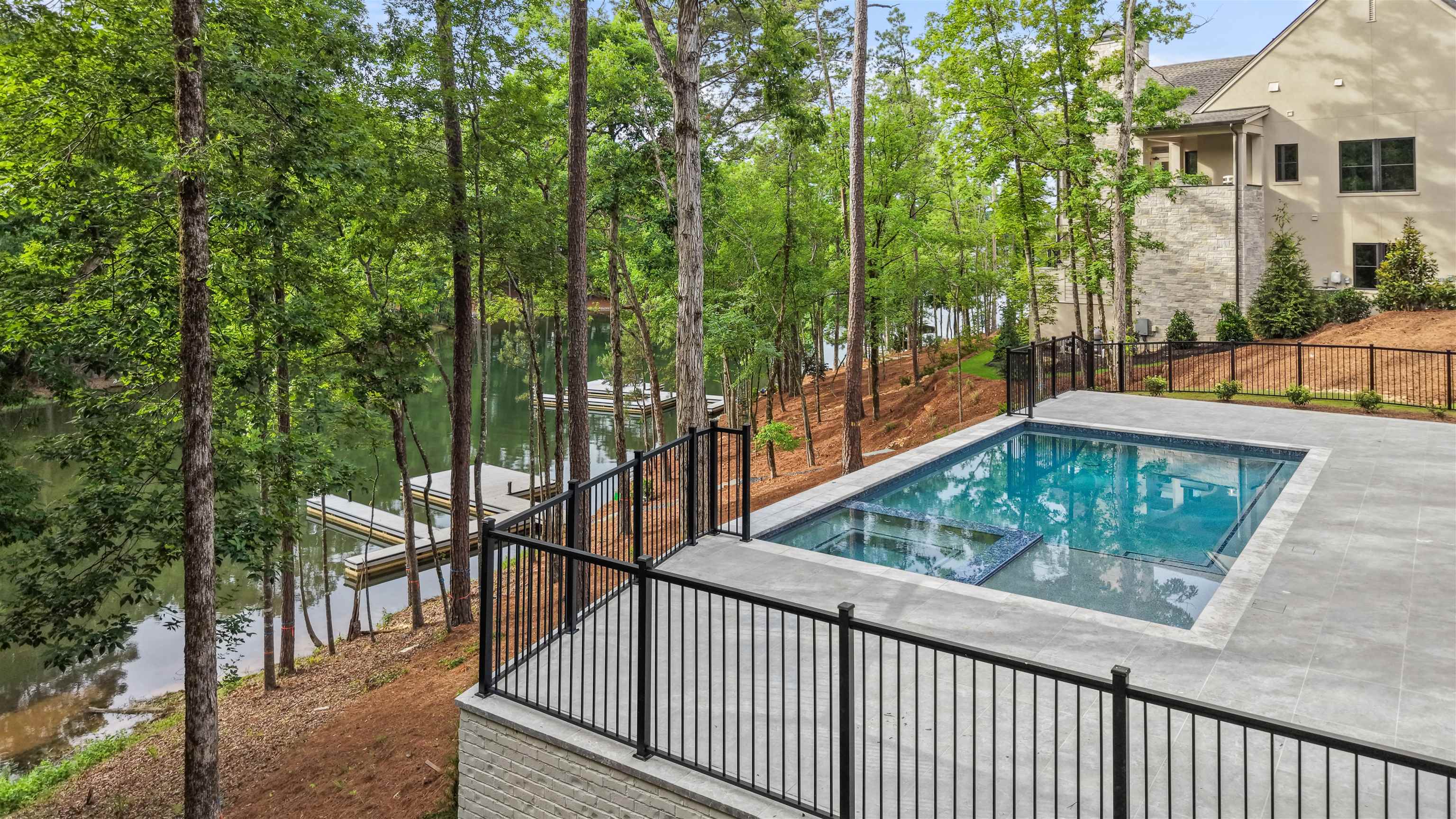 1040 SUNRISE COURT image 28