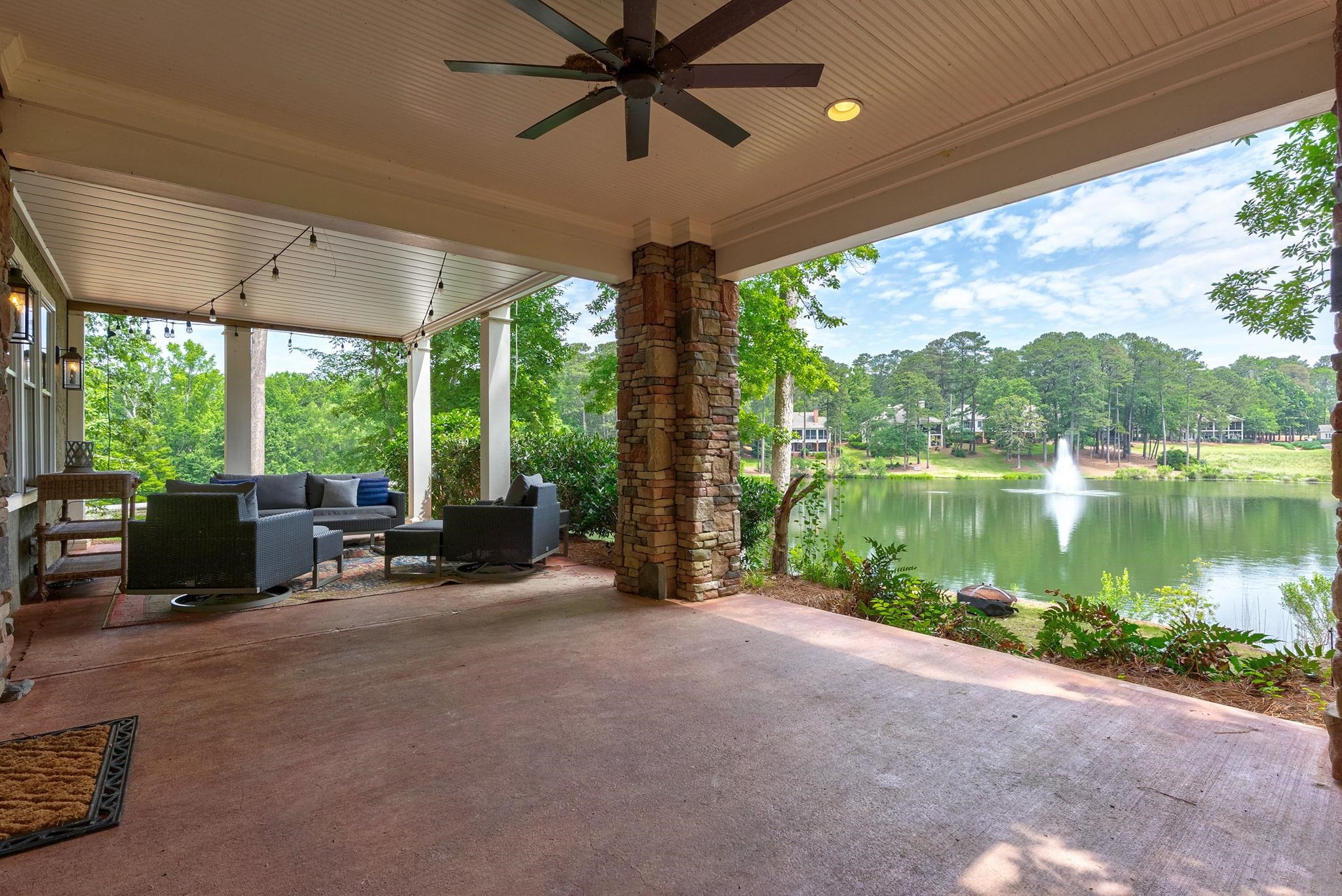 1010 CAROLYNS PLACE image 49