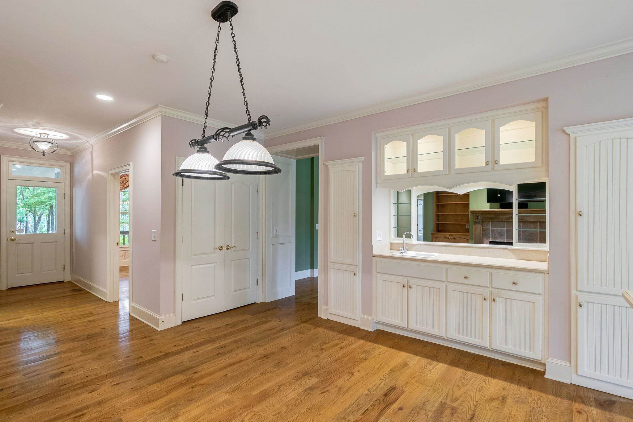 1021 PLANTERS LANE image 16