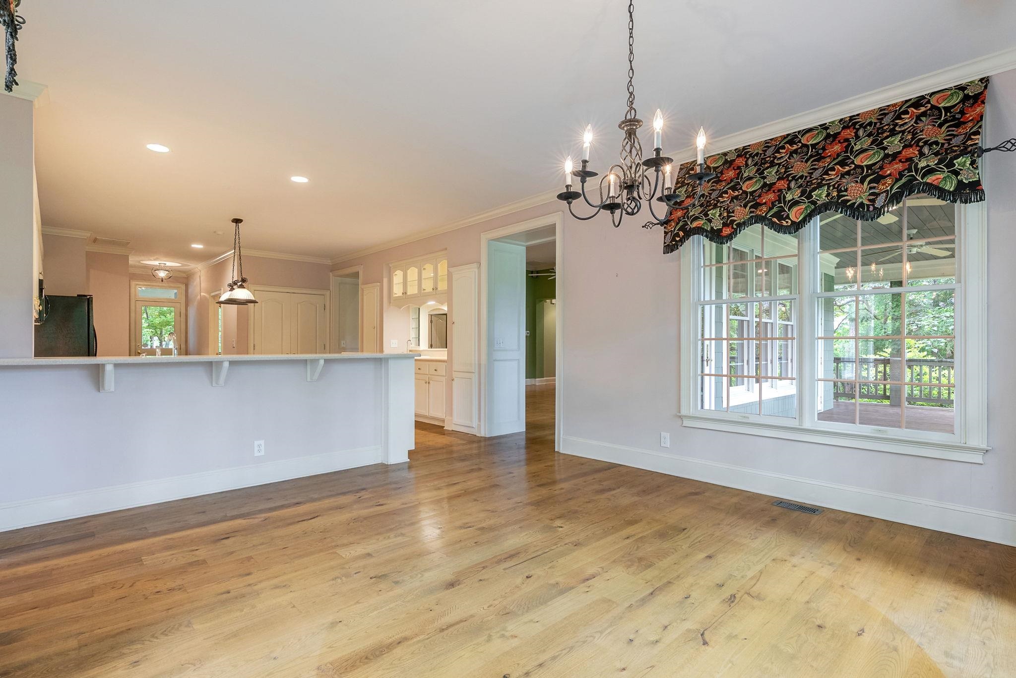 1021 PLANTERS LANE image 20