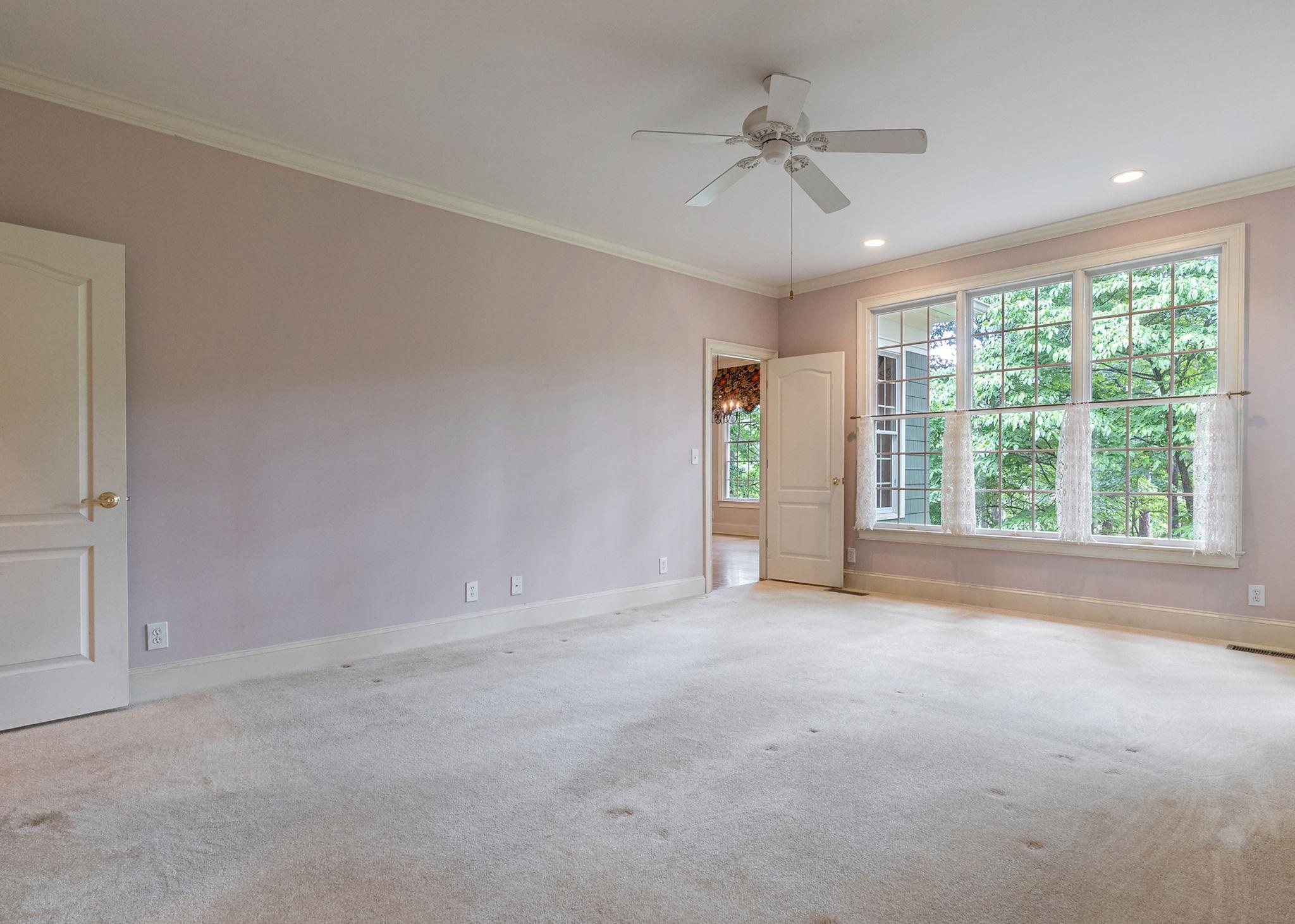 1021 PLANTERS LANE image 28