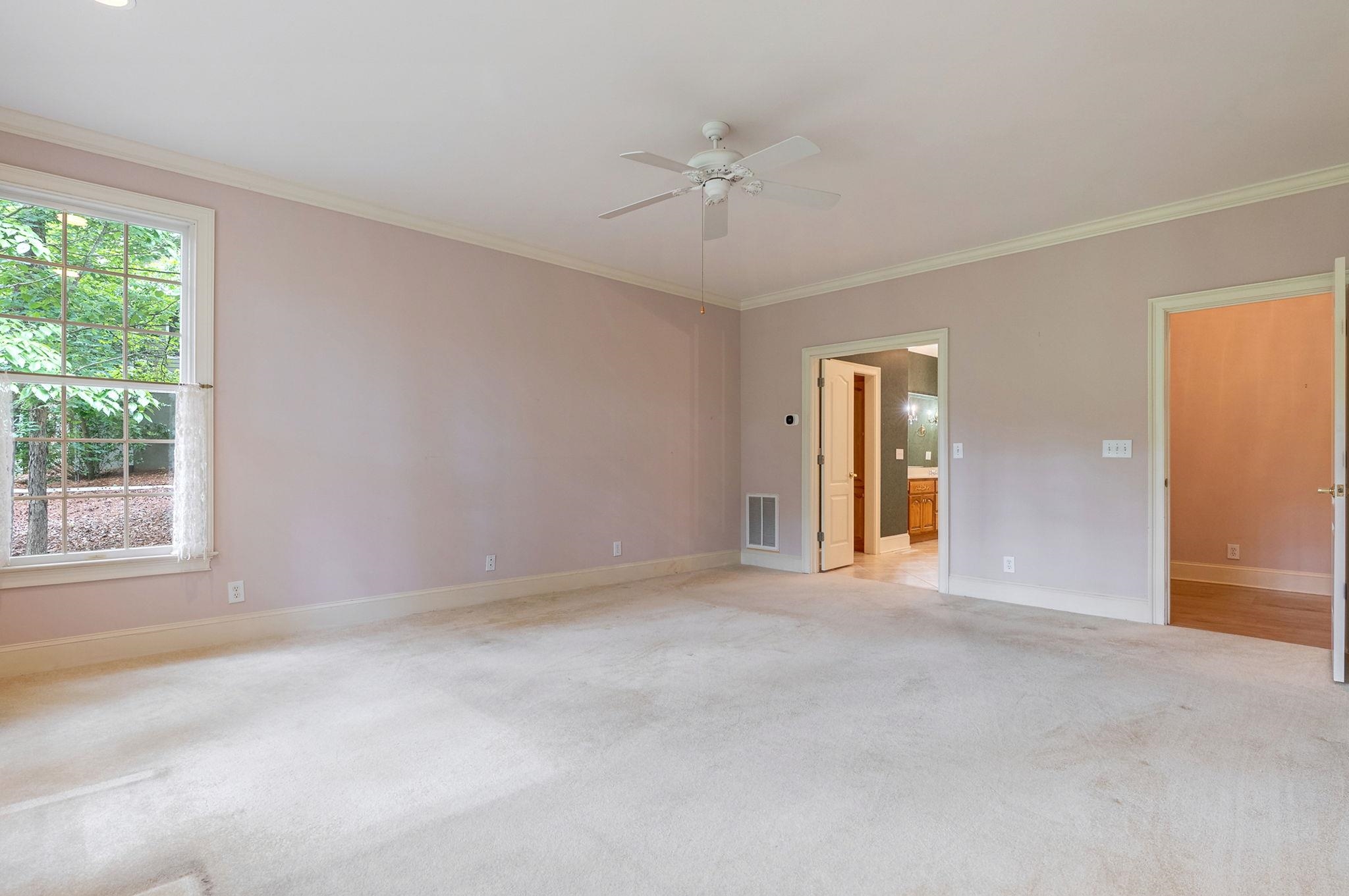 1021 PLANTERS LANE image 29