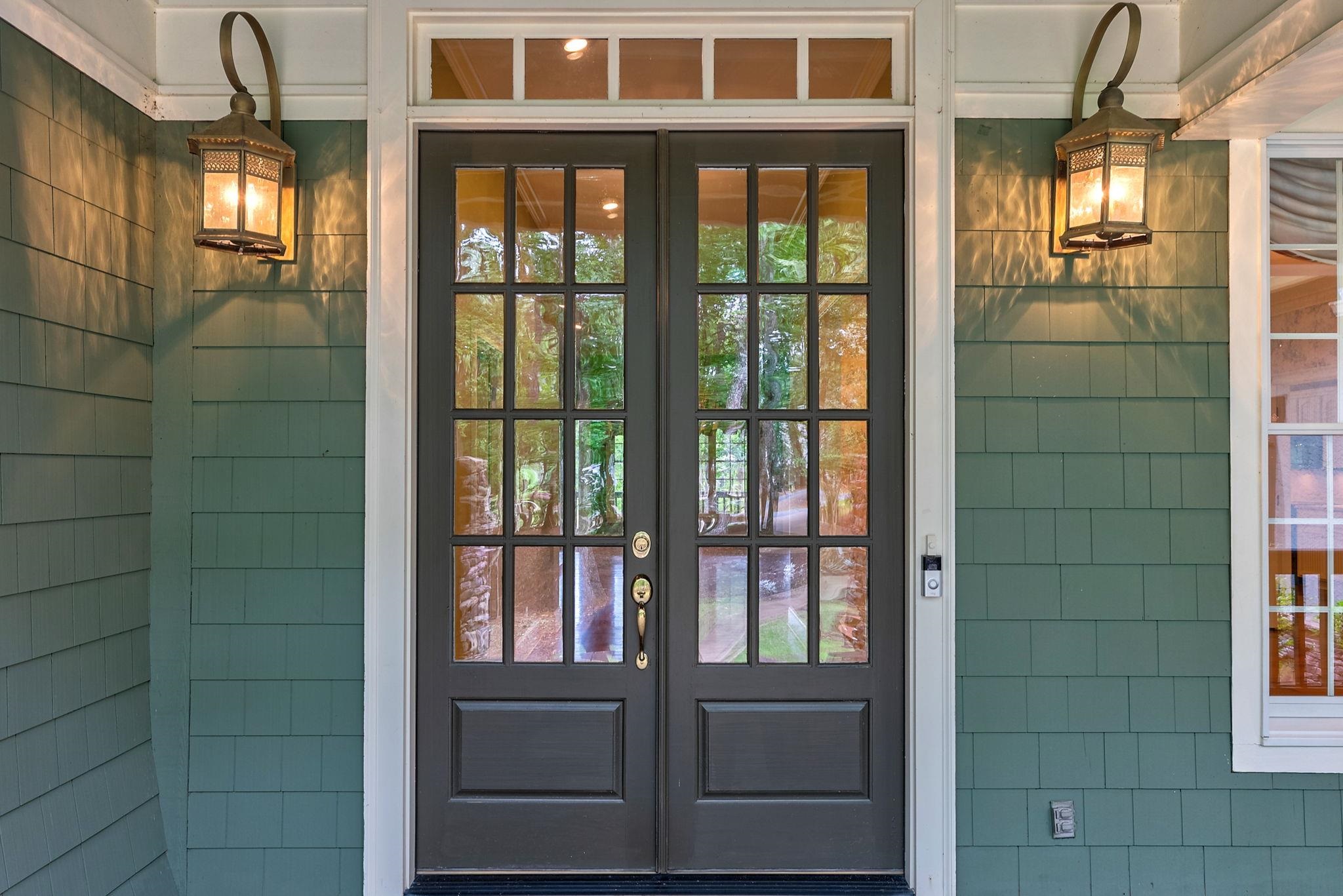 1021 PLANTERS LANE image 5