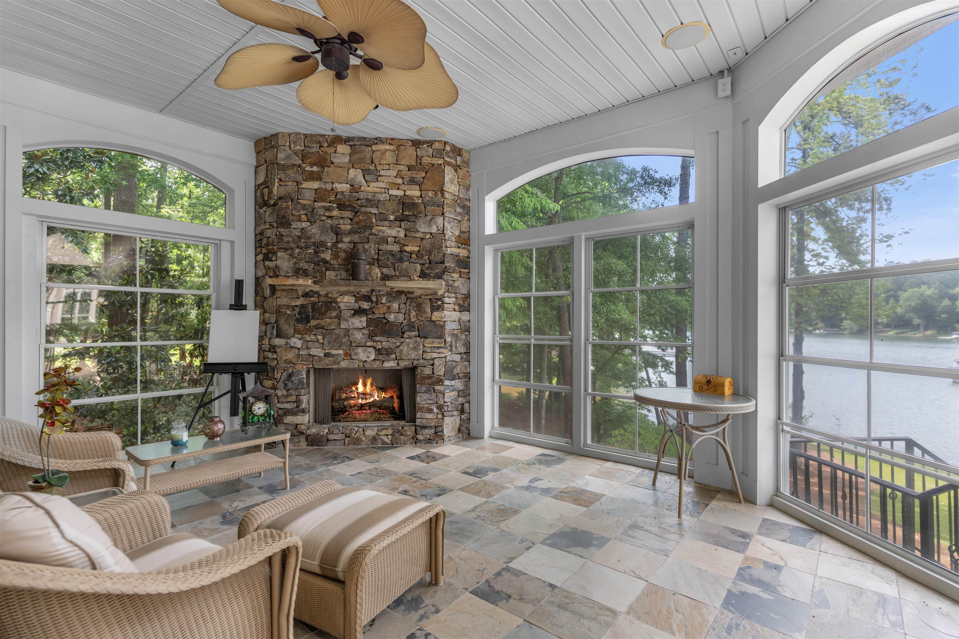1121 PARROTTS COVE ROAD image 16