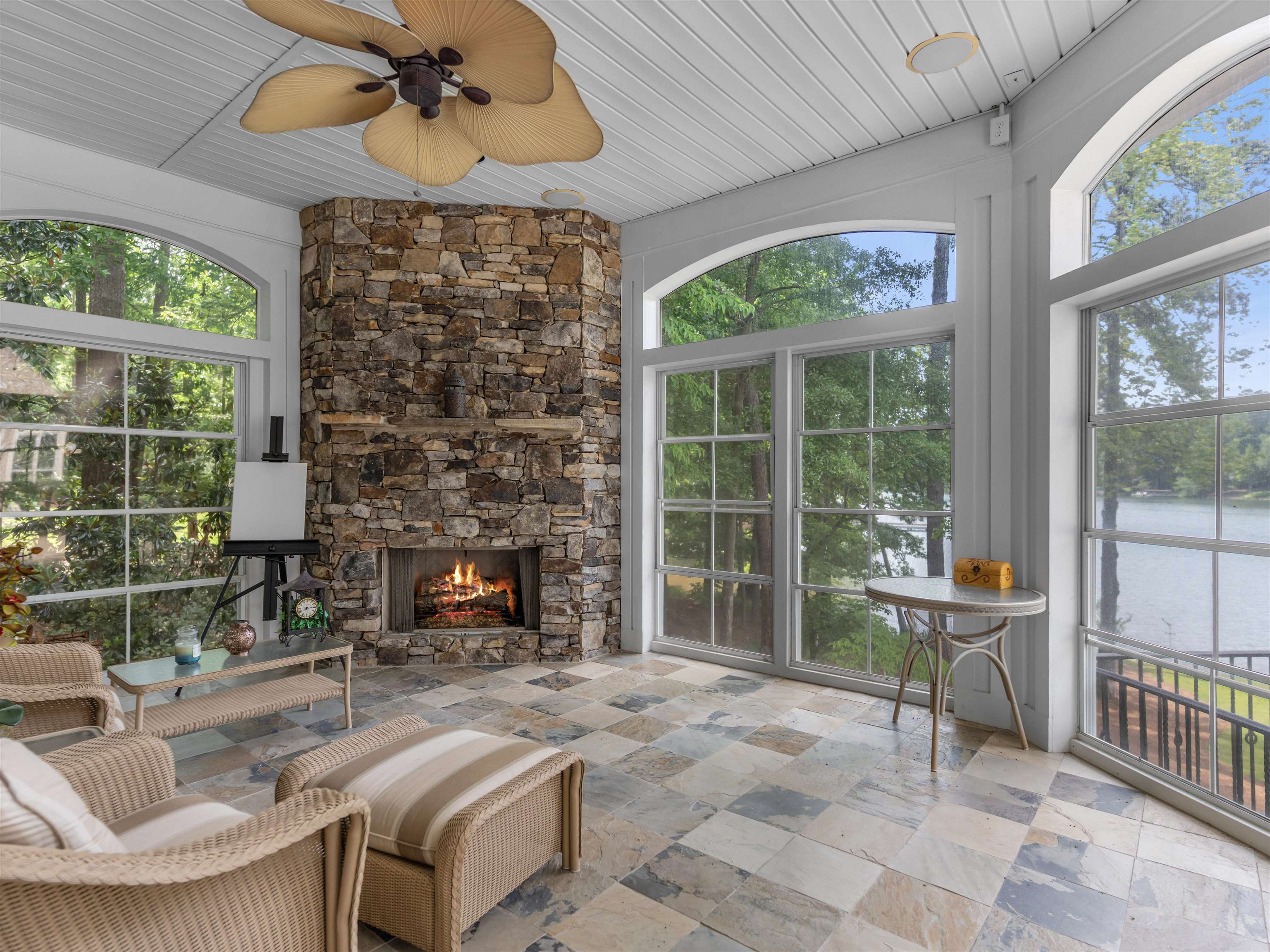 1121 PARROTTS COVE ROAD image 17