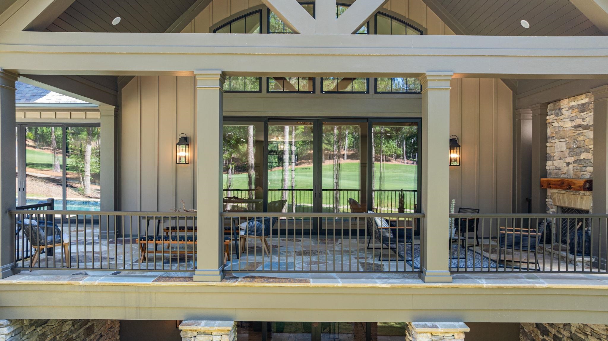 1010 MONFORT COURT image 14