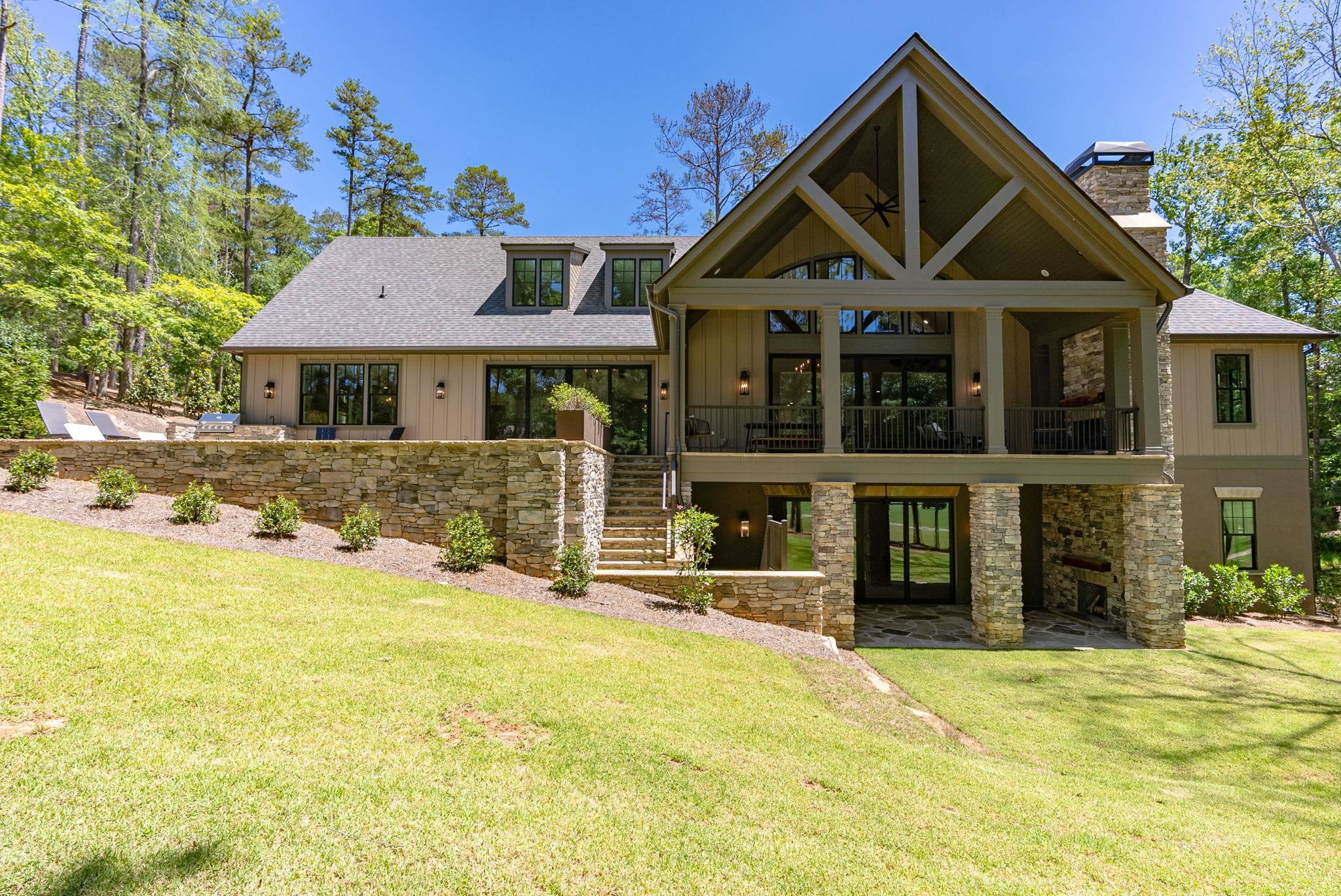 1010 MONFORT COURT image 60