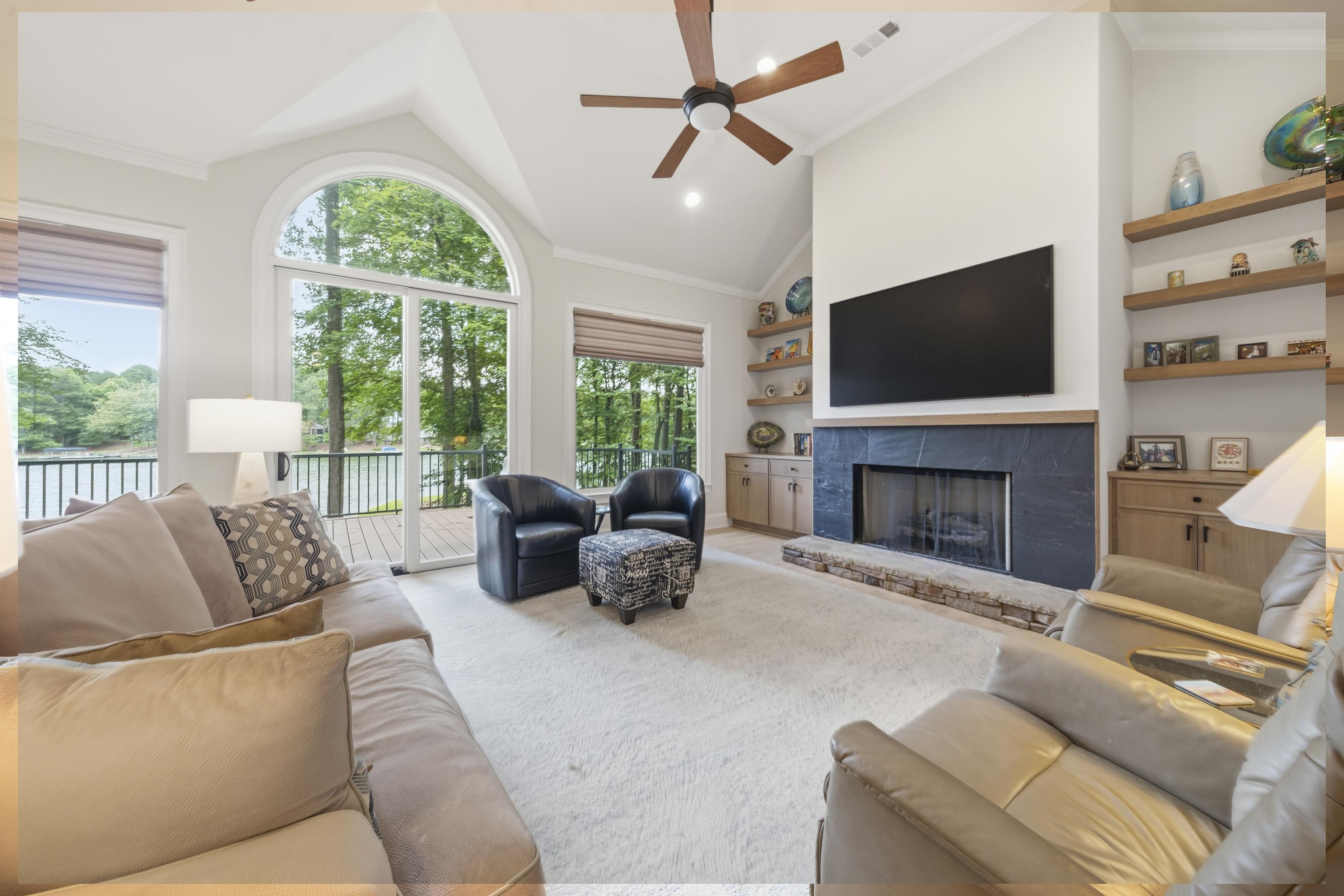 1040 STOCKS LANE image 16