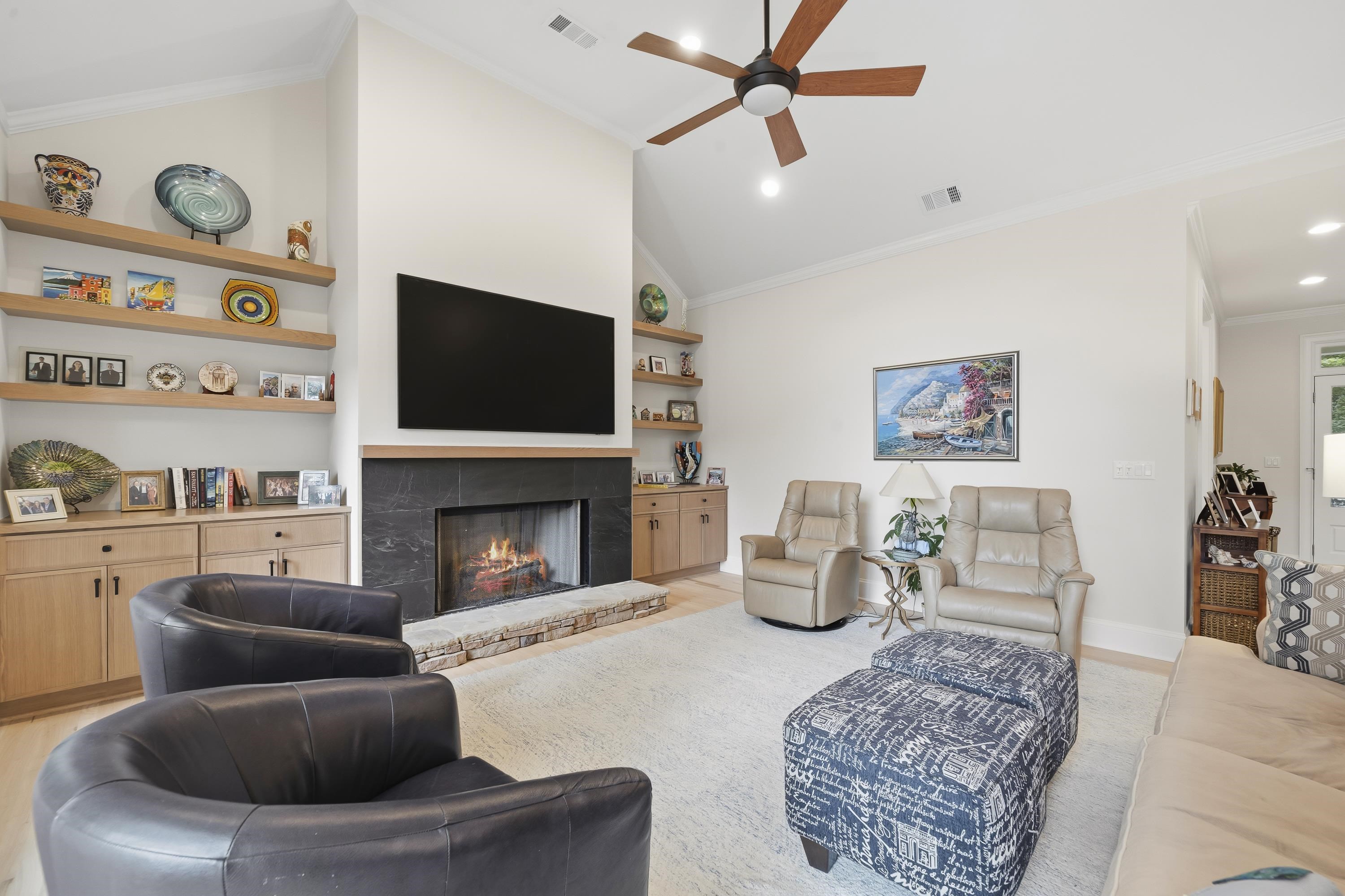 1040 STOCKS LANE image 18