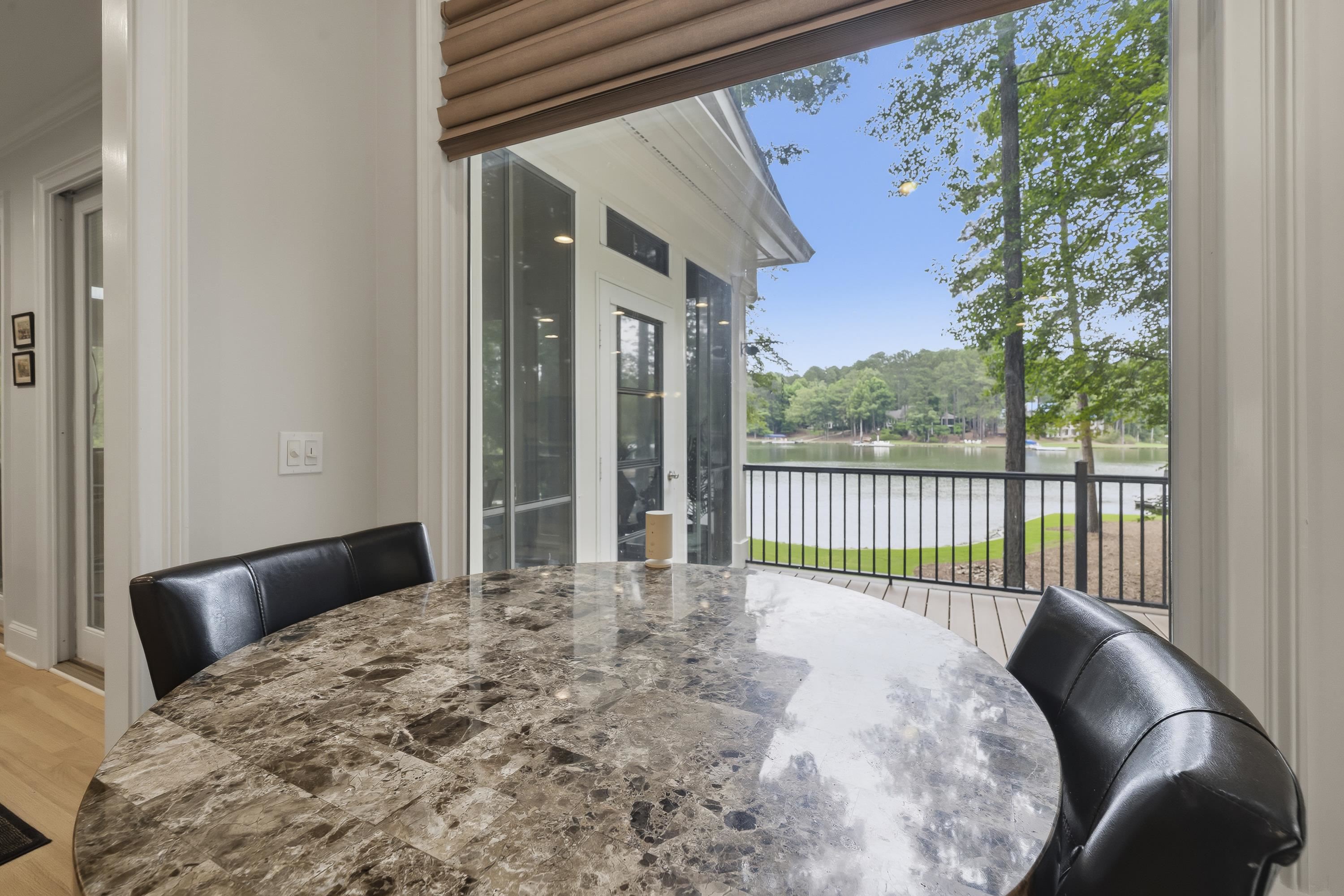1040 STOCKS LANE image 21