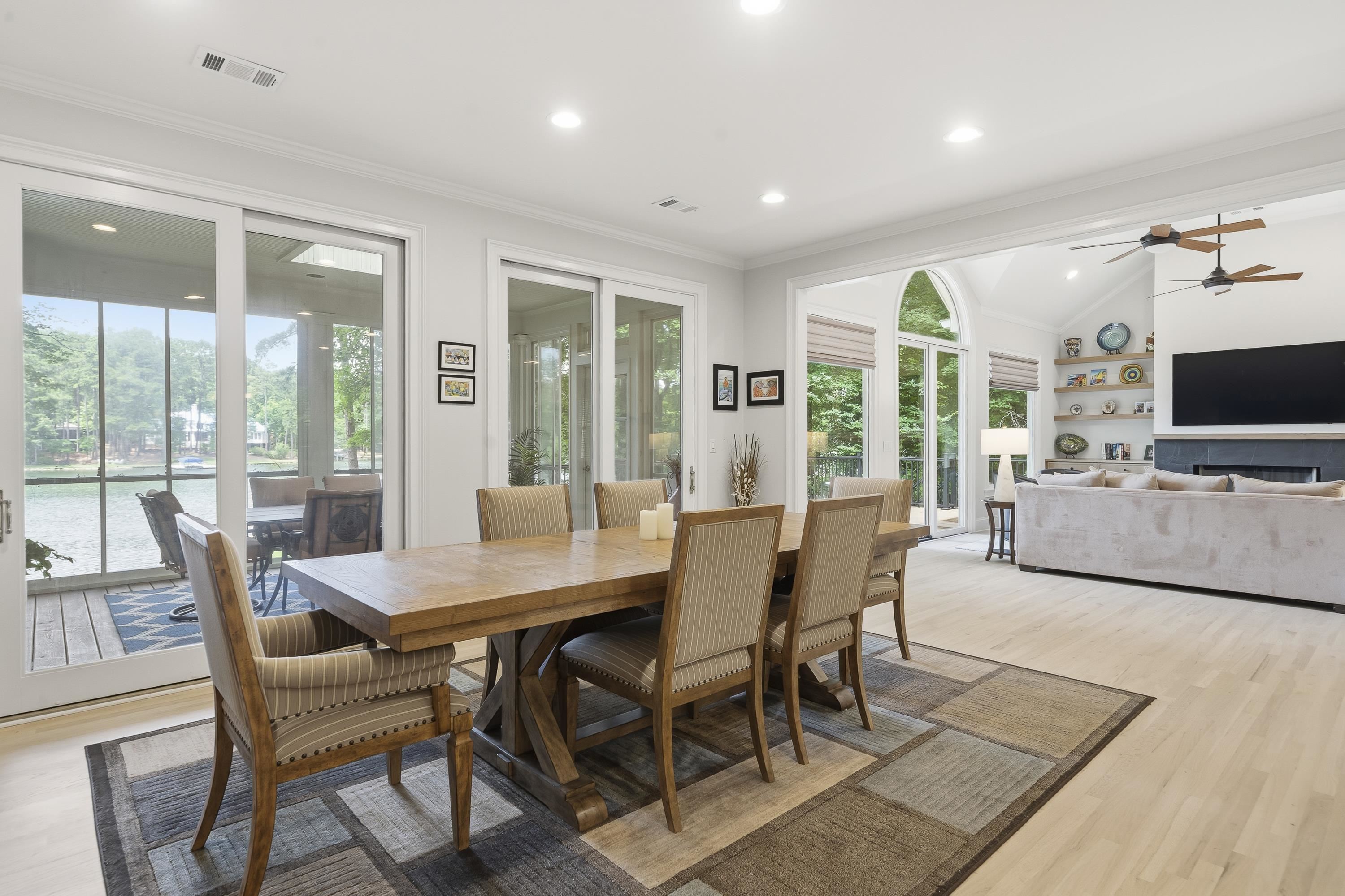 1040 STOCKS LANE image 22