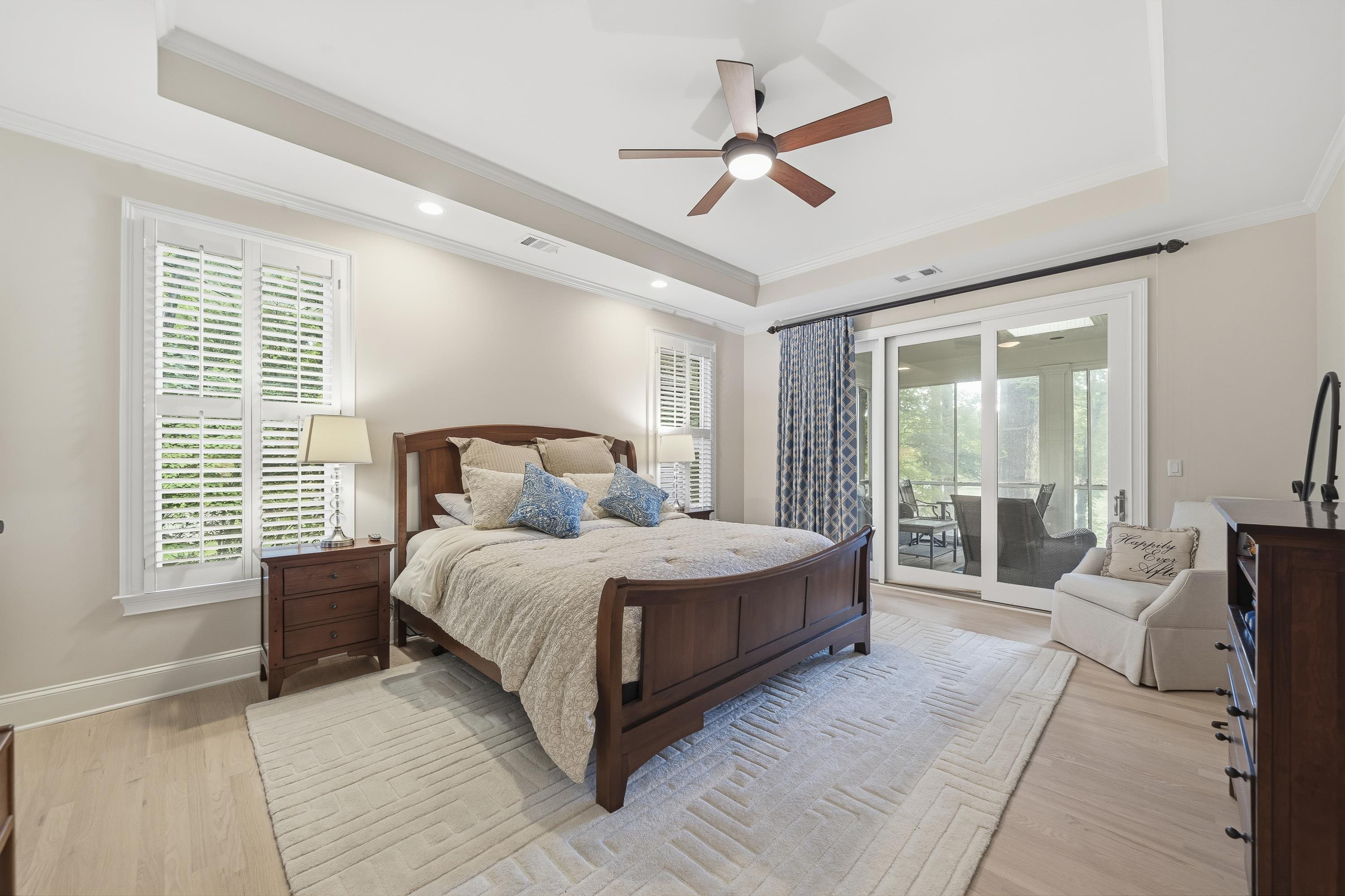 1040 STOCKS LANE image 39