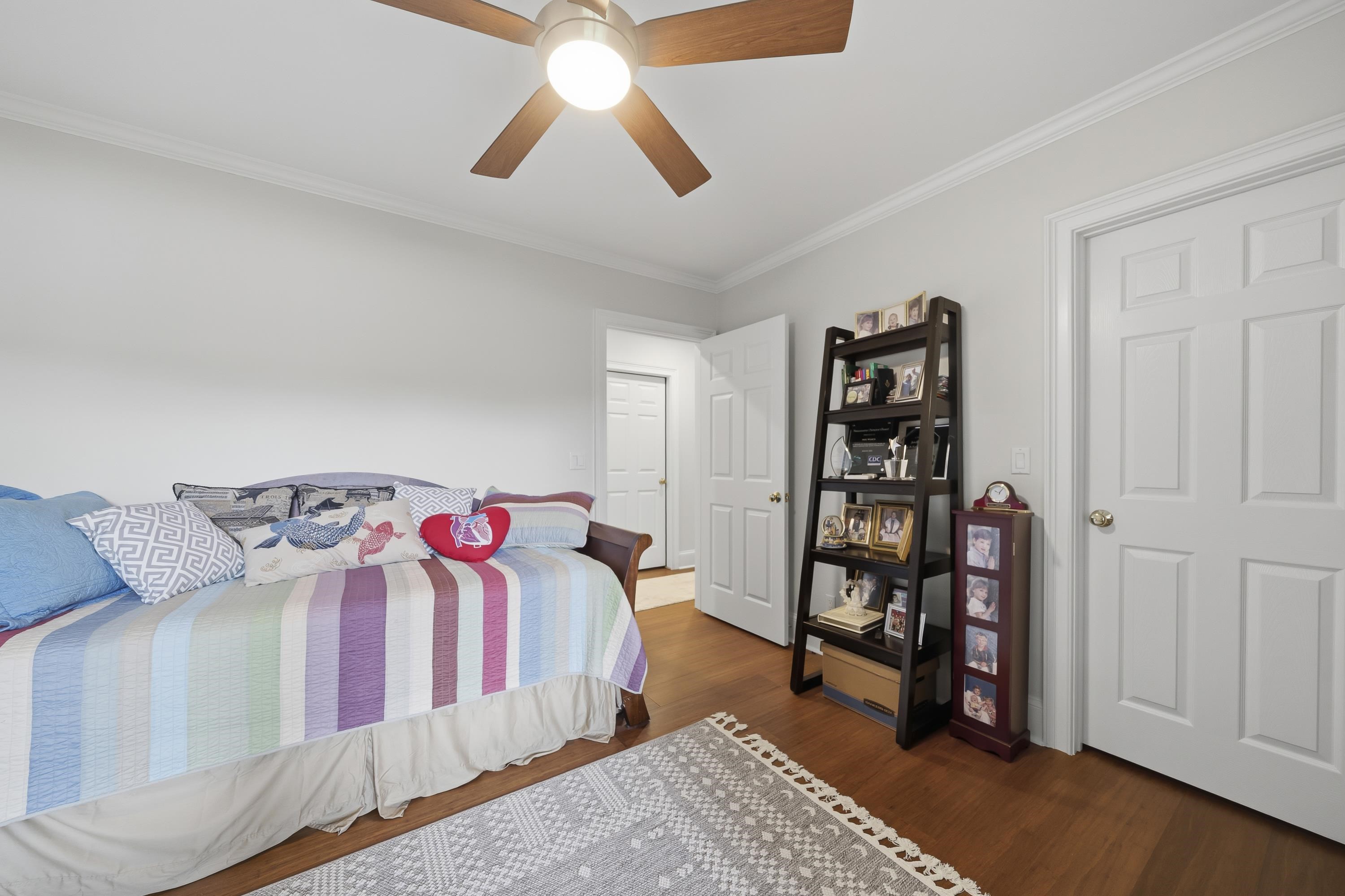 1040 STOCKS LANE image 58