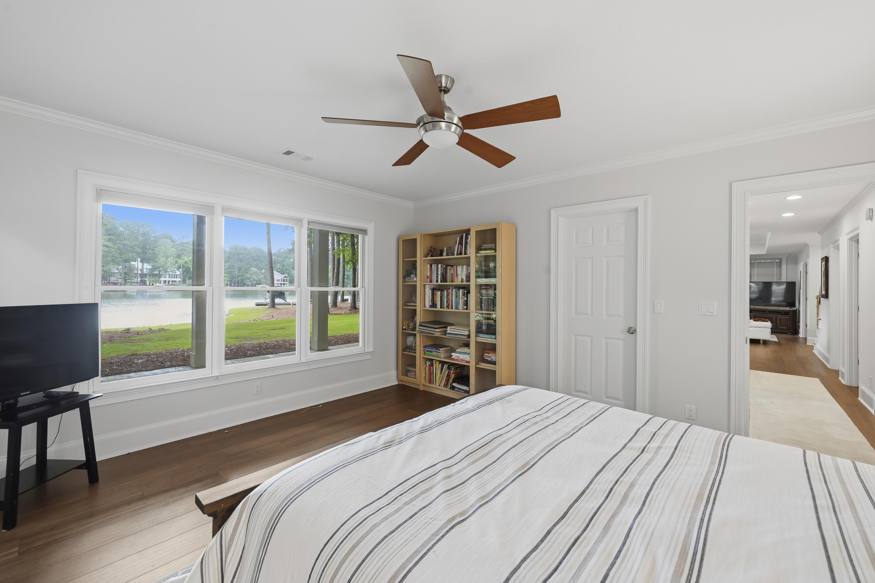 1040 STOCKS LANE image 63