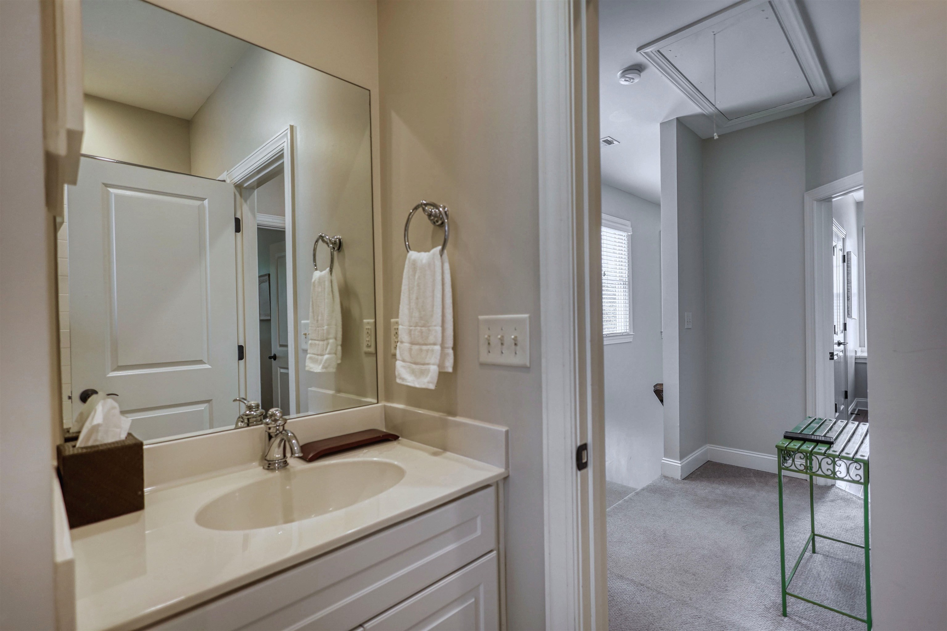 1100 STARBOARD DRIVE image 35