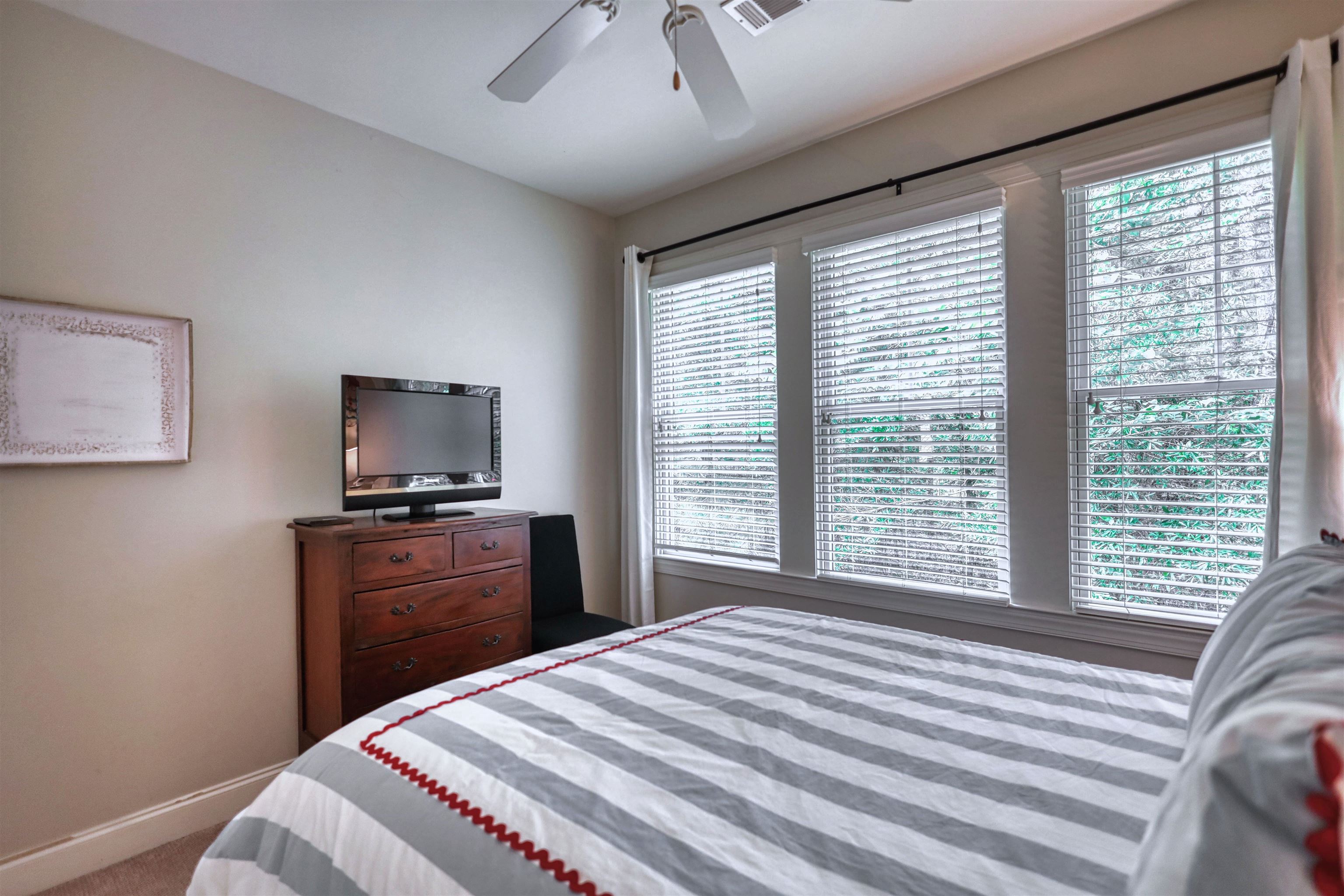 1100 STARBOARD DRIVE image 40